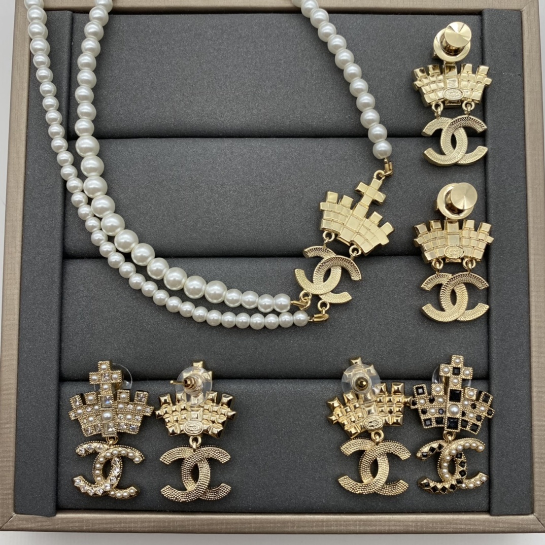  Gold-Toned Pearl & Crown-Motif Jewelry Set (Necklace, 2 Earring Styles, 2 Brooch Styles)