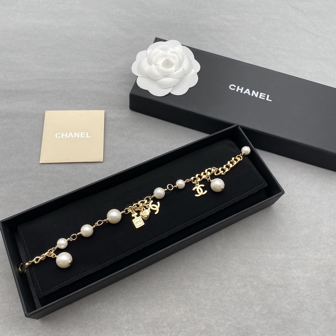 Gold-Toned Pearl & Charm Jewelry Set (Necklace, Bracelet)