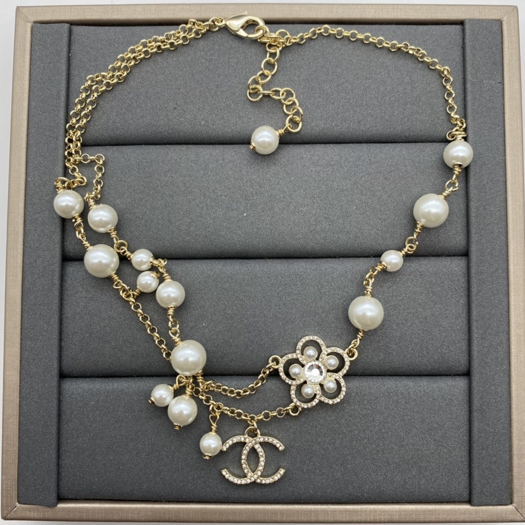 Gold-Toned Double-Layer Pearl & Crystal Jewelry Set (Necklace, Bracelet)