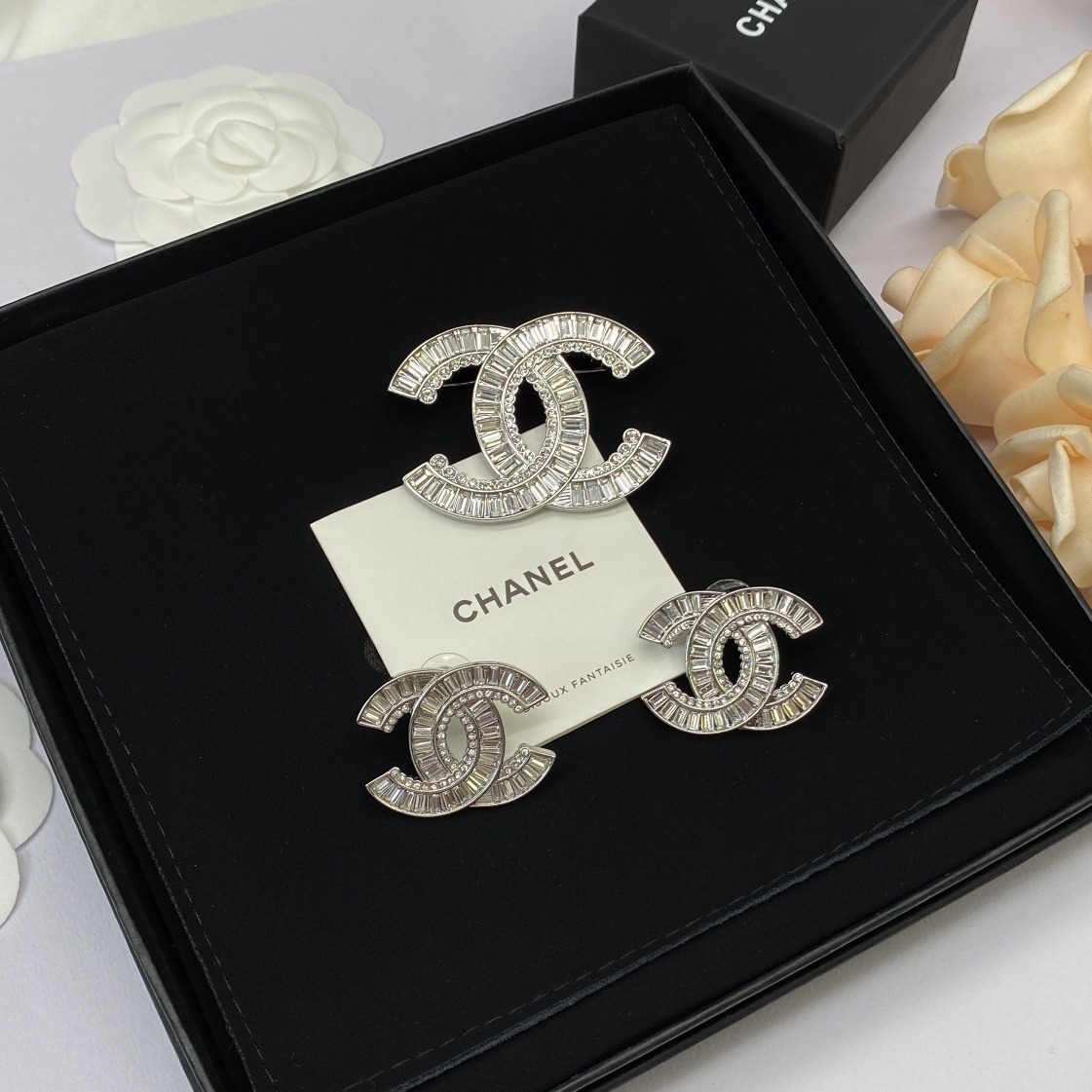 Silver-Tone Double-Loop Jewelry Set (Brooch & Earrings) with Baguette Crystals