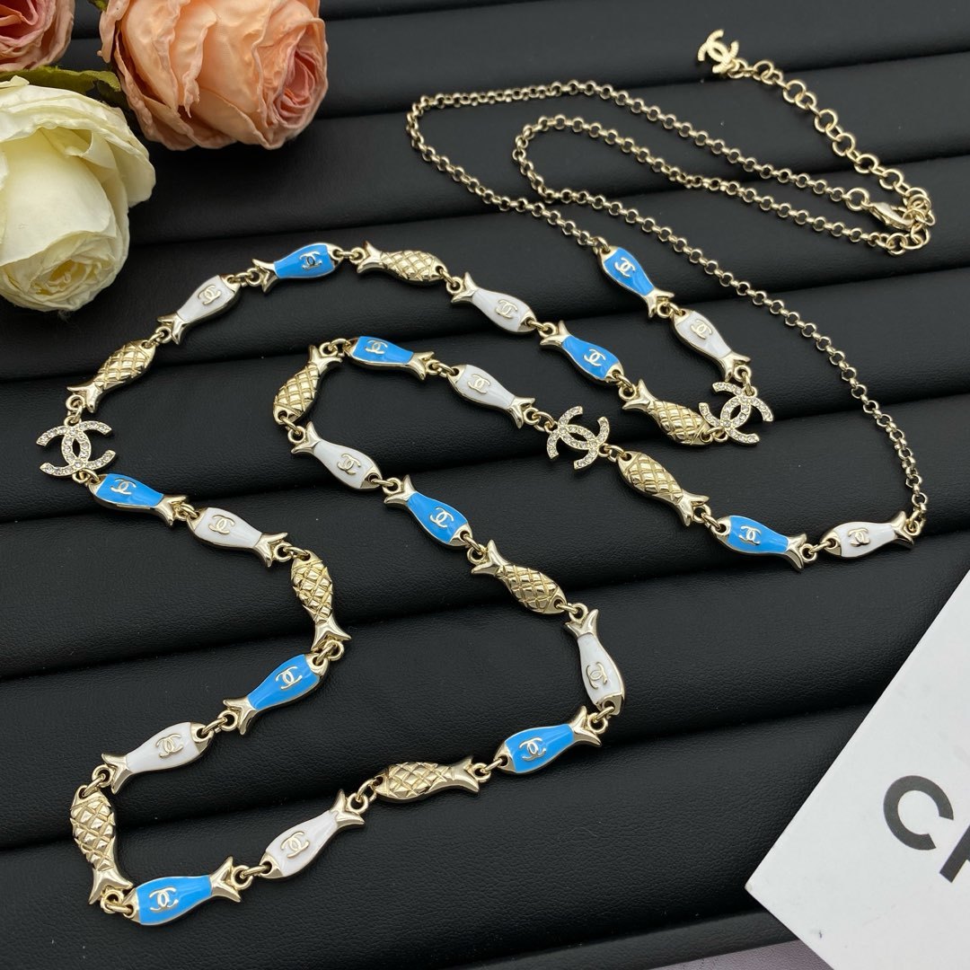 Gold-Toned Jewelry Set with Nautical & Fish Enamel Motifs (2 Necklaces, Bracelet)