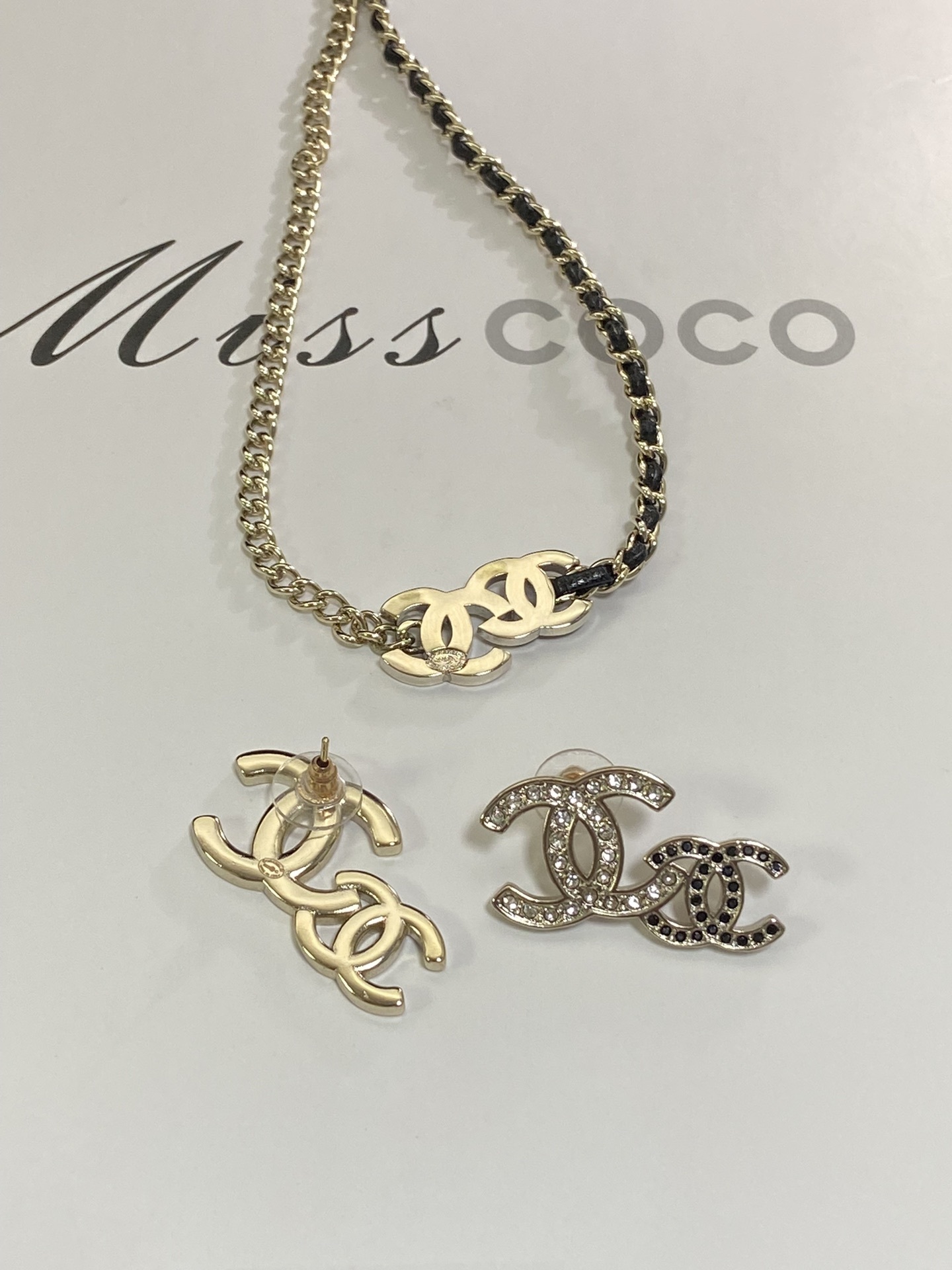 Jewelry Set with Crystal and Interlocking Detail Accents in Gold Tones