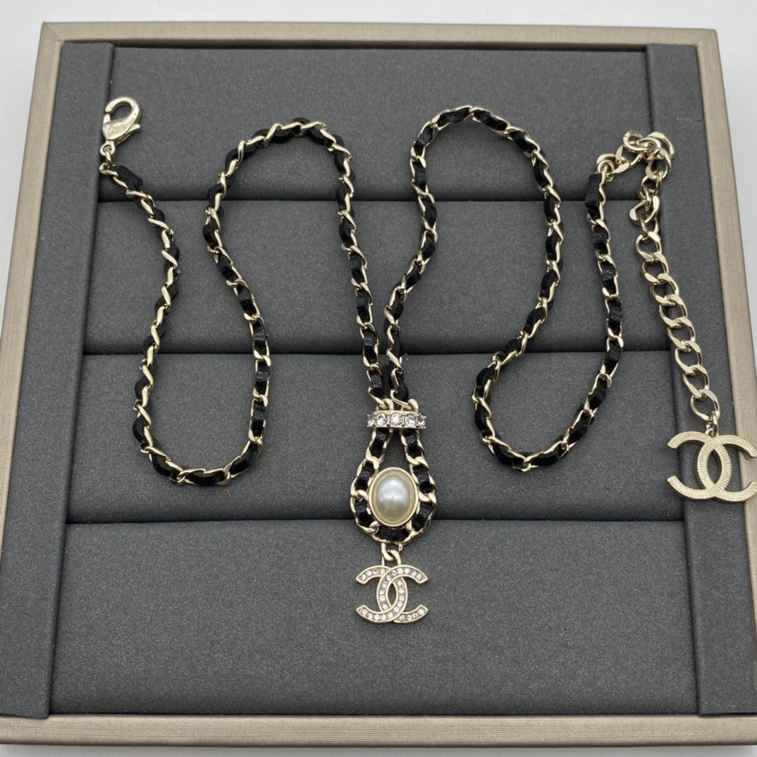 Jewelry Set with Black PU Leather, Pearl, Crystal, and Interlocking Detail Accents in Gold Tones