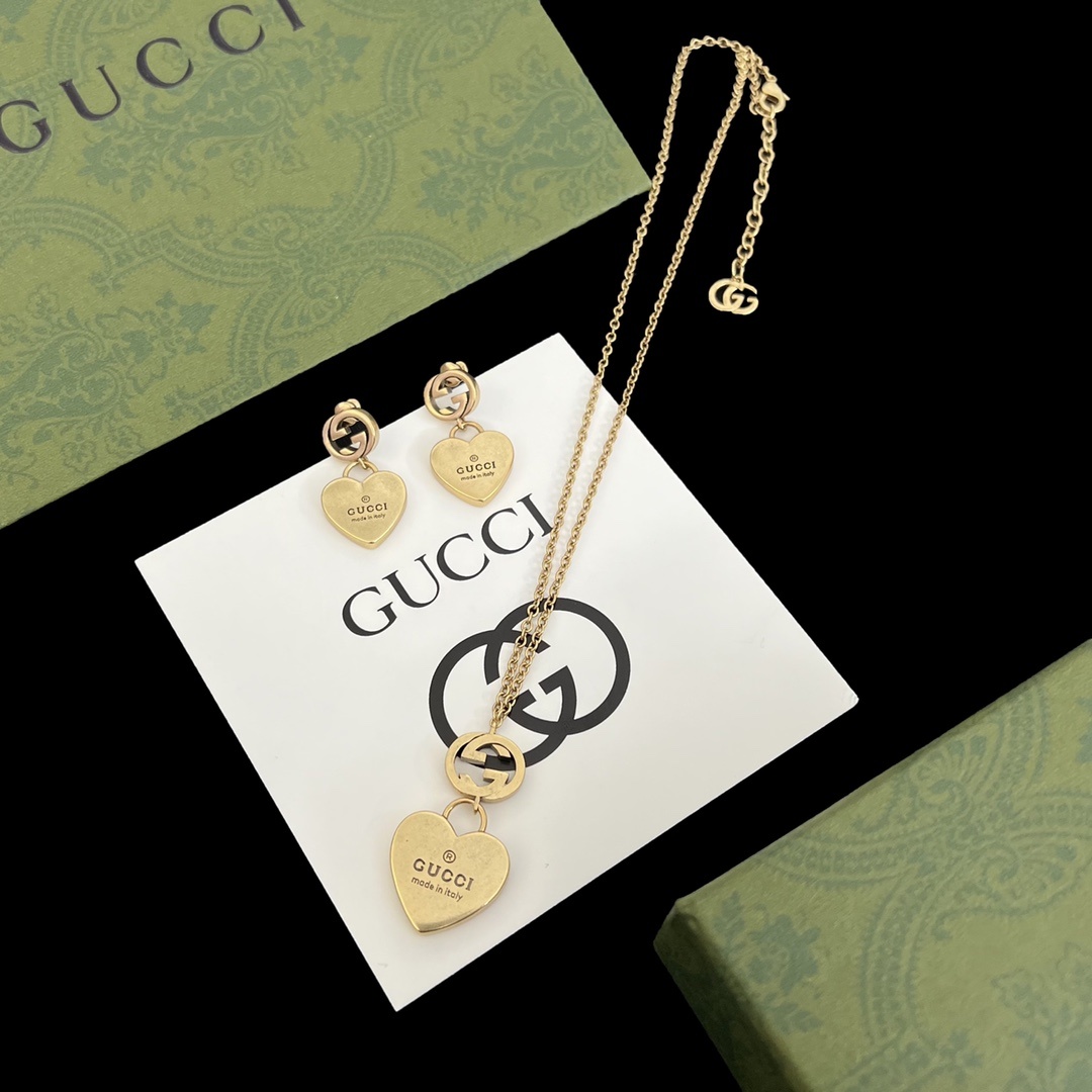 Gold-Tone Heart Motif Jewelry Set: Necklace & Earrings