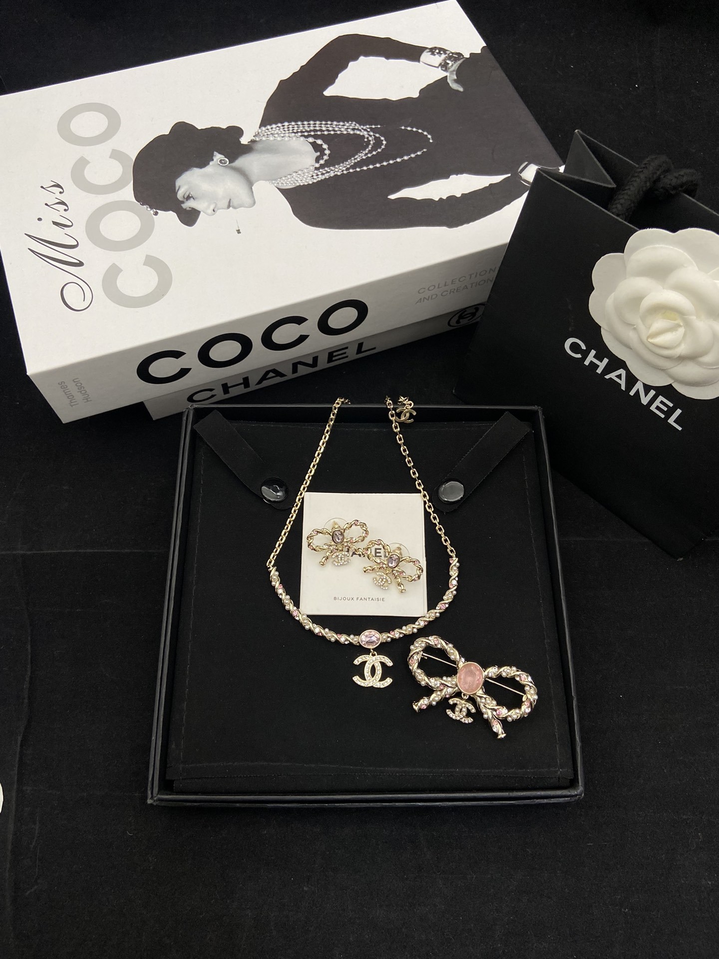 Gold-Toned Jewelry Set with Pink Gem & Crystal Accents (Necklace, Earrings, Brooch)