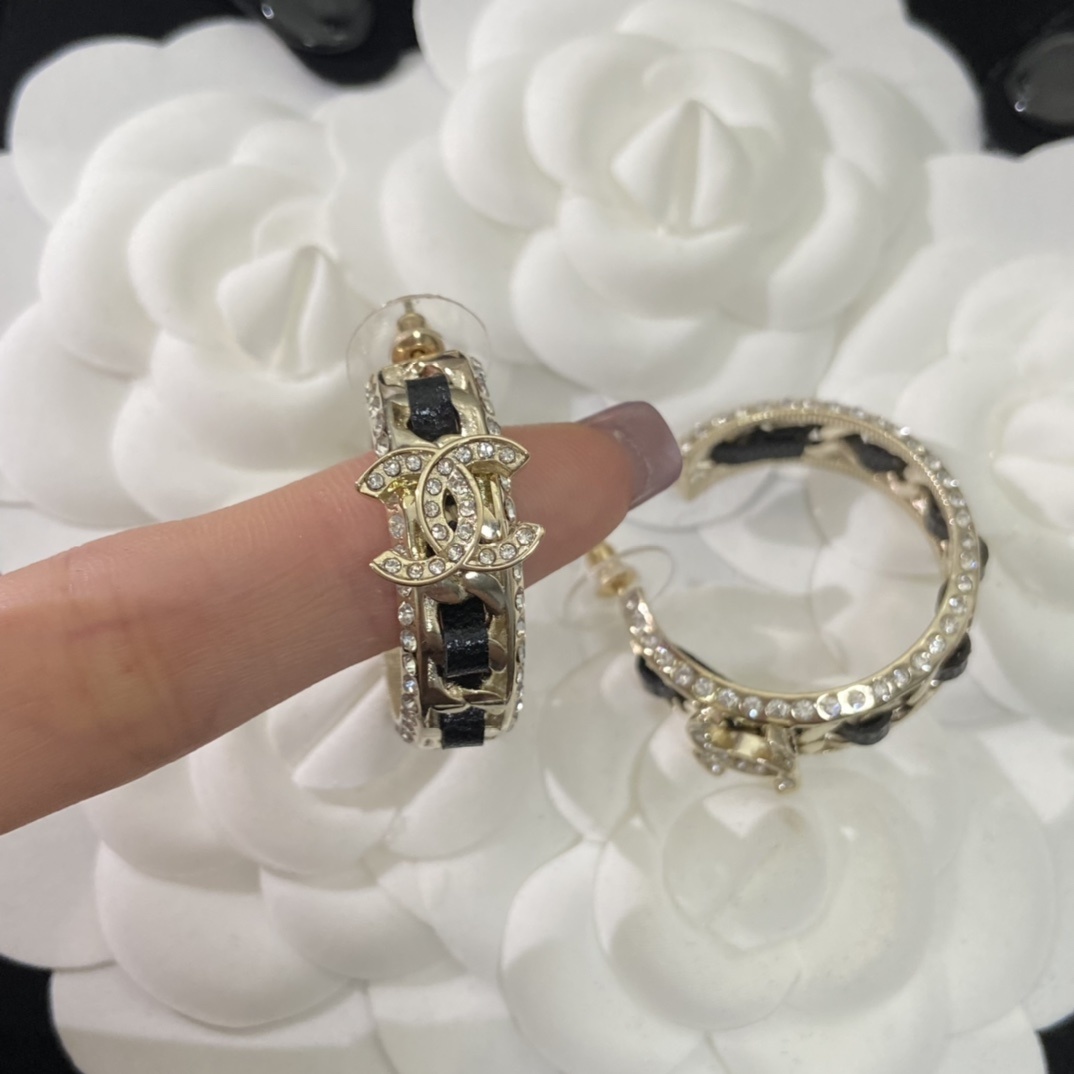 Black PU Leather Choker Necklace & Hoop Earrings Set with Crystal Accents in Gold Tones