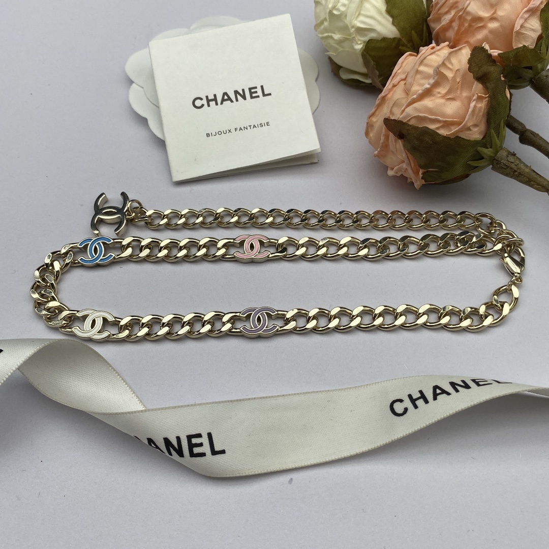 Gold-Toned Chain Jewelry Set with Multi-Color Enamel Letter Motifs