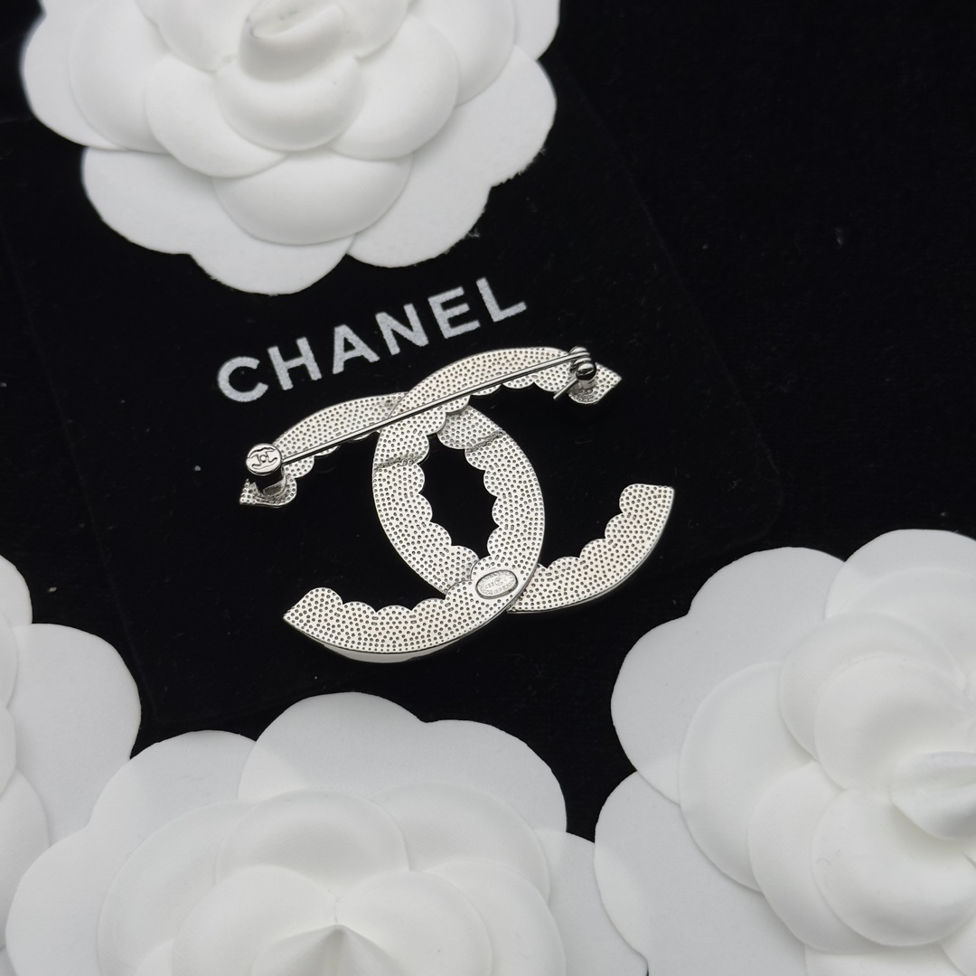 Silver-Tone Double-Loop Brooch with Pearls & Round Crystals