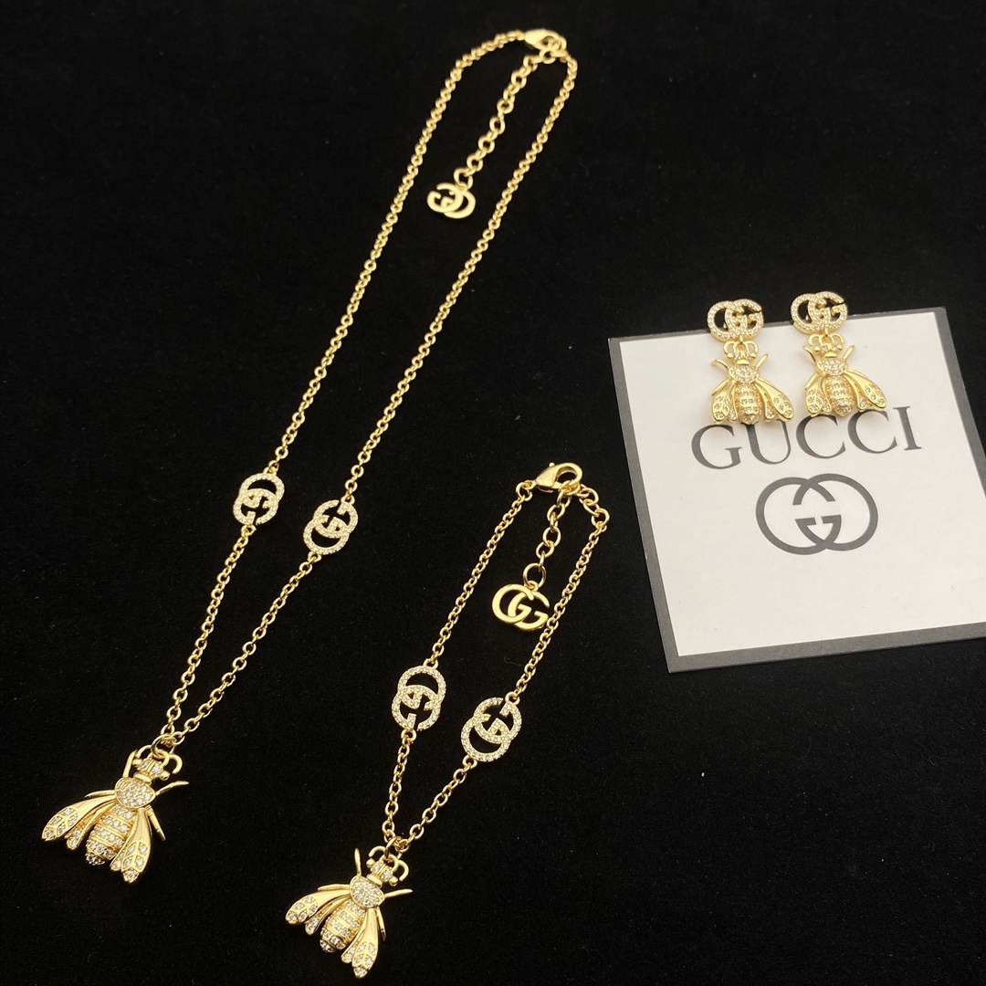 Gold-Tone Crystal Bee & Link Jewelry Set: Necklace, Bracelet & Earrings