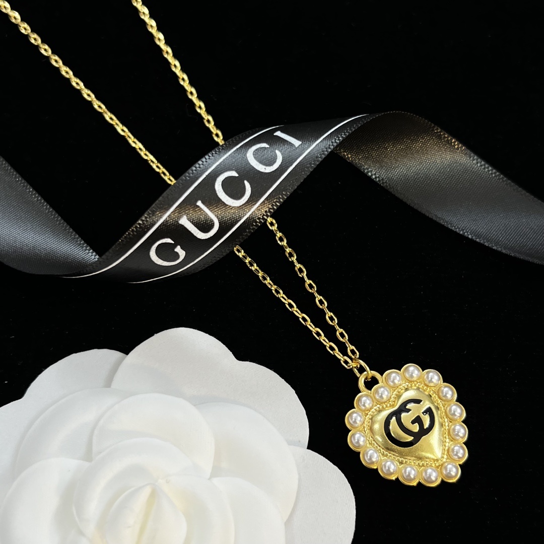 Two-Tone Pearl Heart Jewelry Set: Gold & Silver Necklaces & Earrings