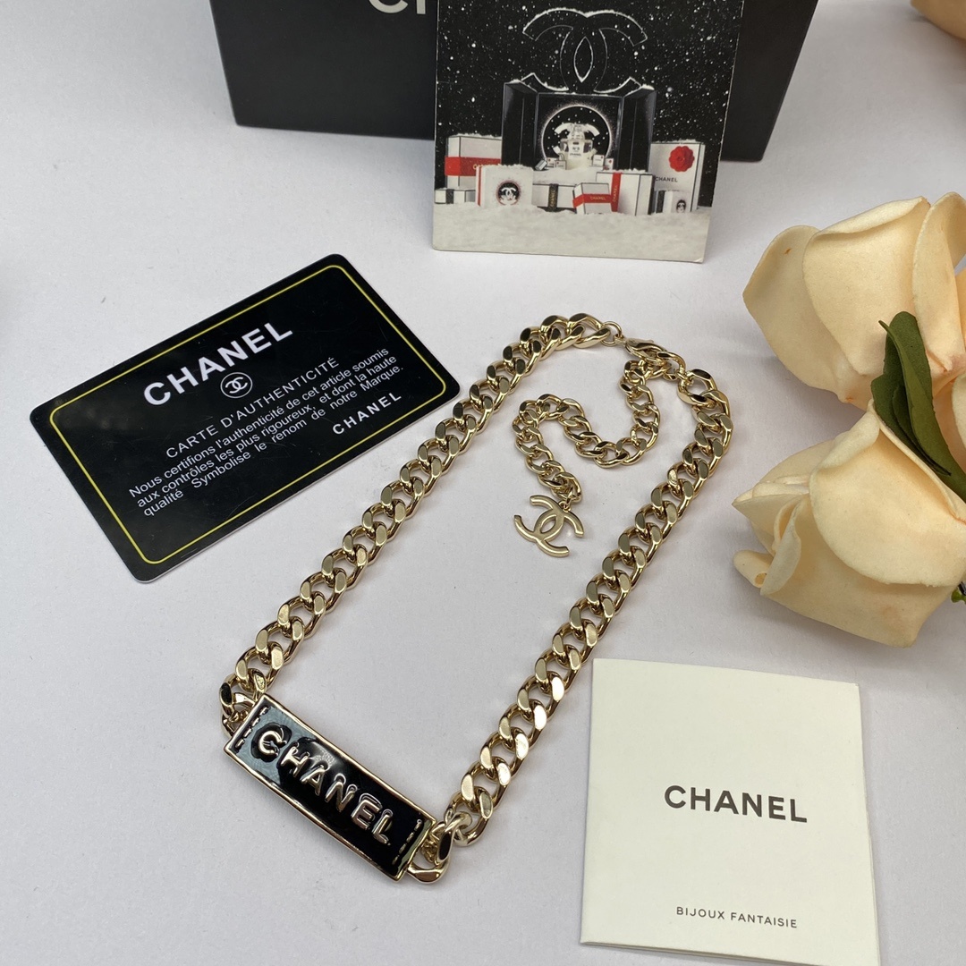 Gold-Toned Jewelry Set with Black Enamel Letter Motifs (Necklace, Earrings)