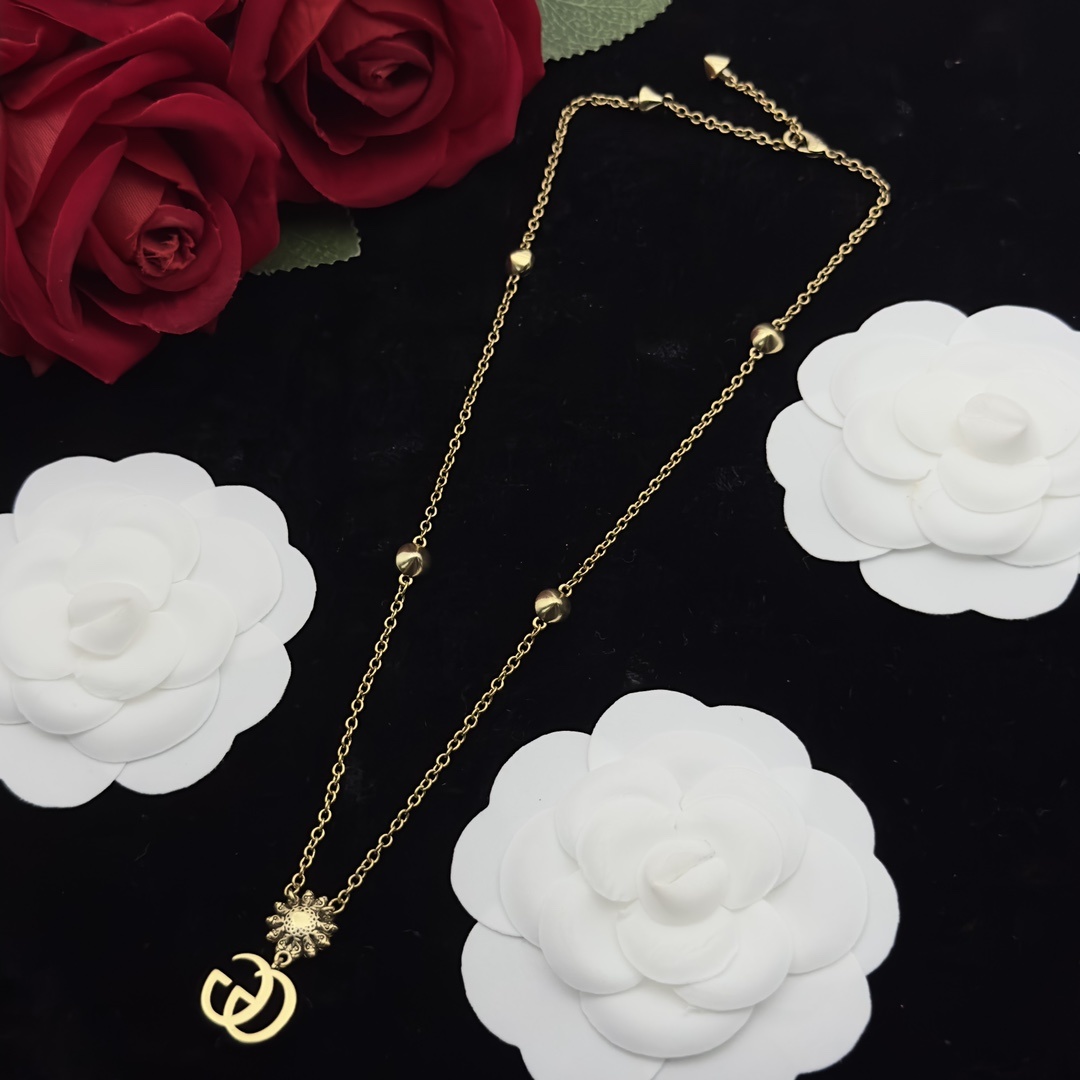 Gold-Tone Moonstone & Floral Jewelry Set: Necklace & Bracelet
