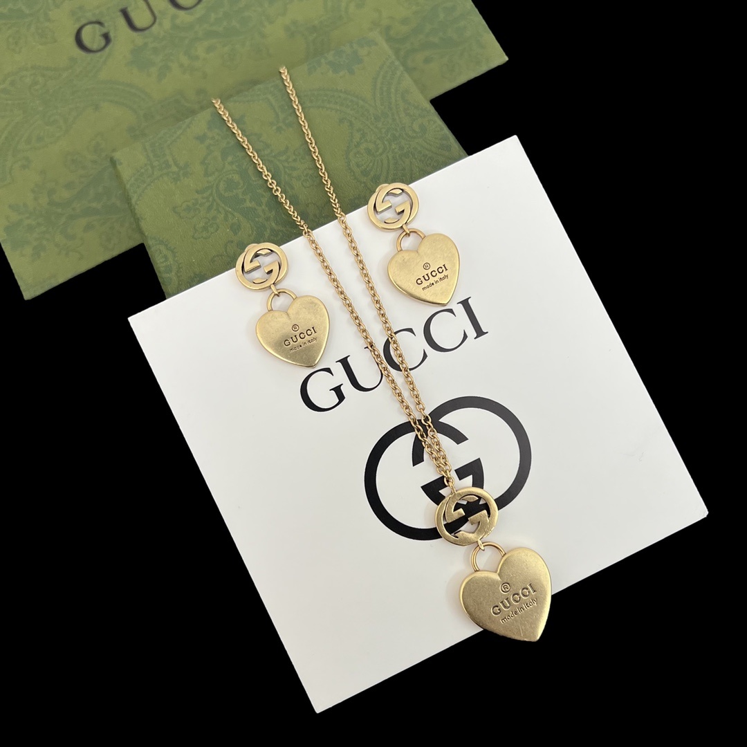 Gold-Tone Heart Motif Jewelry Set: Necklace & Earrings