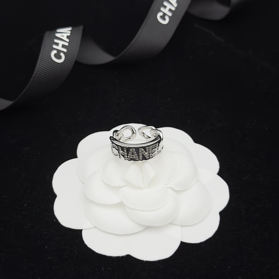 Silver-Tone Open Ring with Chain-Detailed Lettering