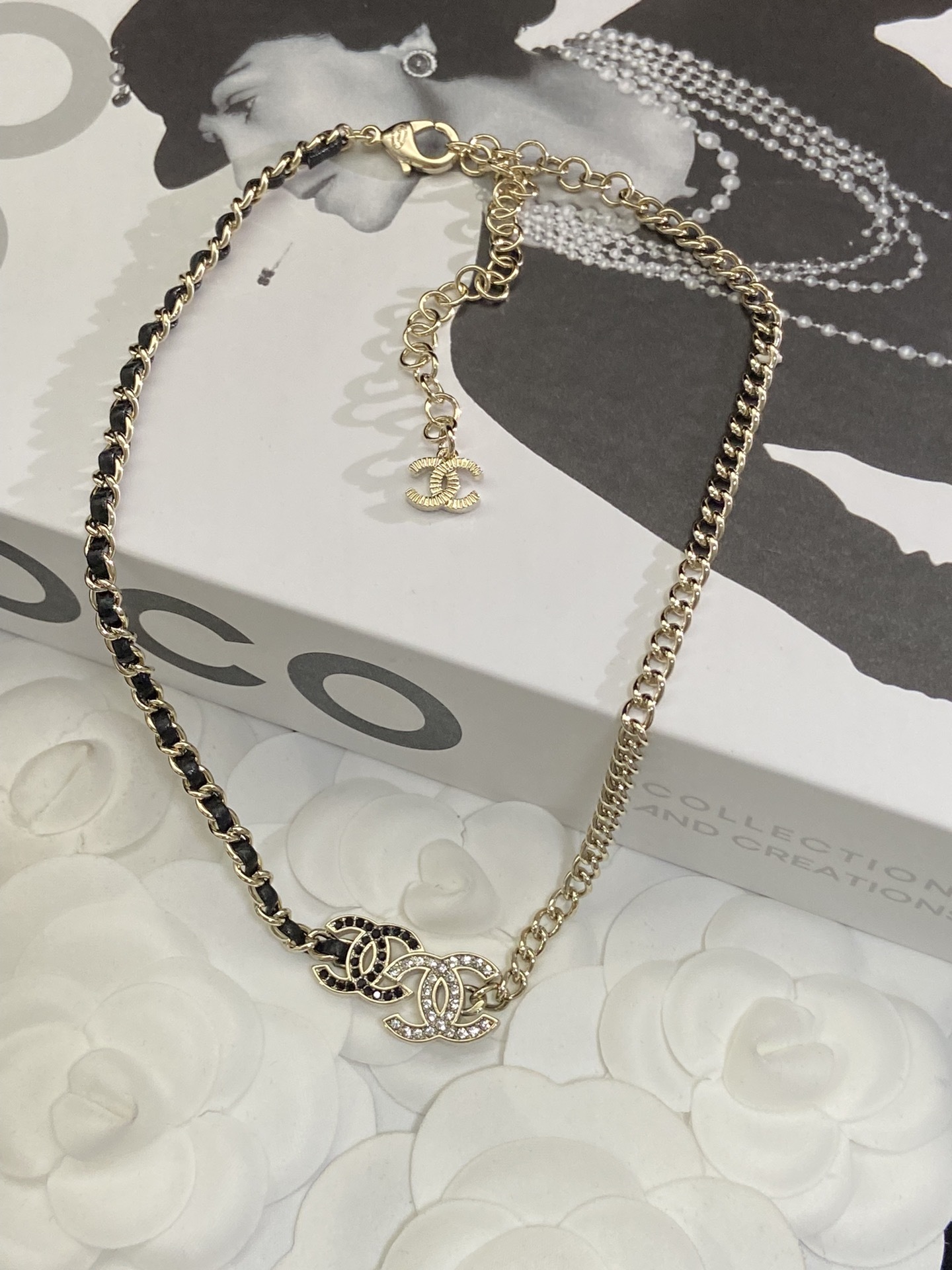 Jewelry Set with Crystal and Interlocking Detail Accents in Gold Tones