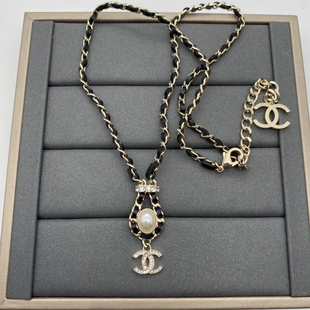 Jewelry Set with Black PU Leather, Pearl, Crystal, and Interlocking Detail Accents in Gold Tones