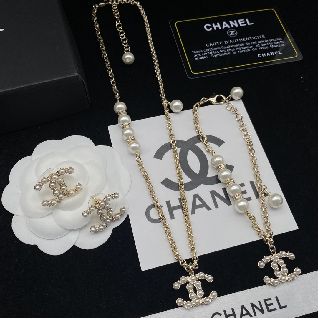 Gold-Toned Pearl & Motif Jewelry Set (2 Earring Styles, Necklace, Bracelet, Brooch)