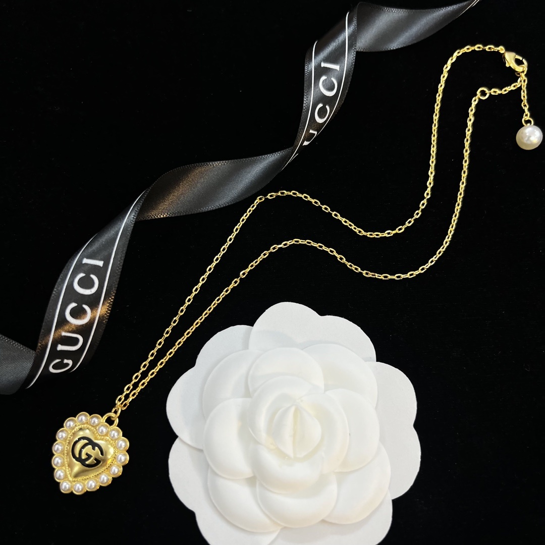 Two-Tone Pearl Heart Jewelry Set: Gold & Silver Necklaces & Earrings