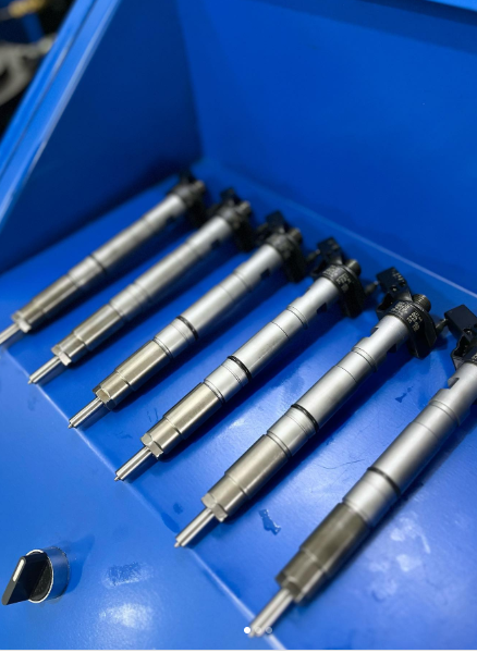Injektor Bosch Piezo 0445116015