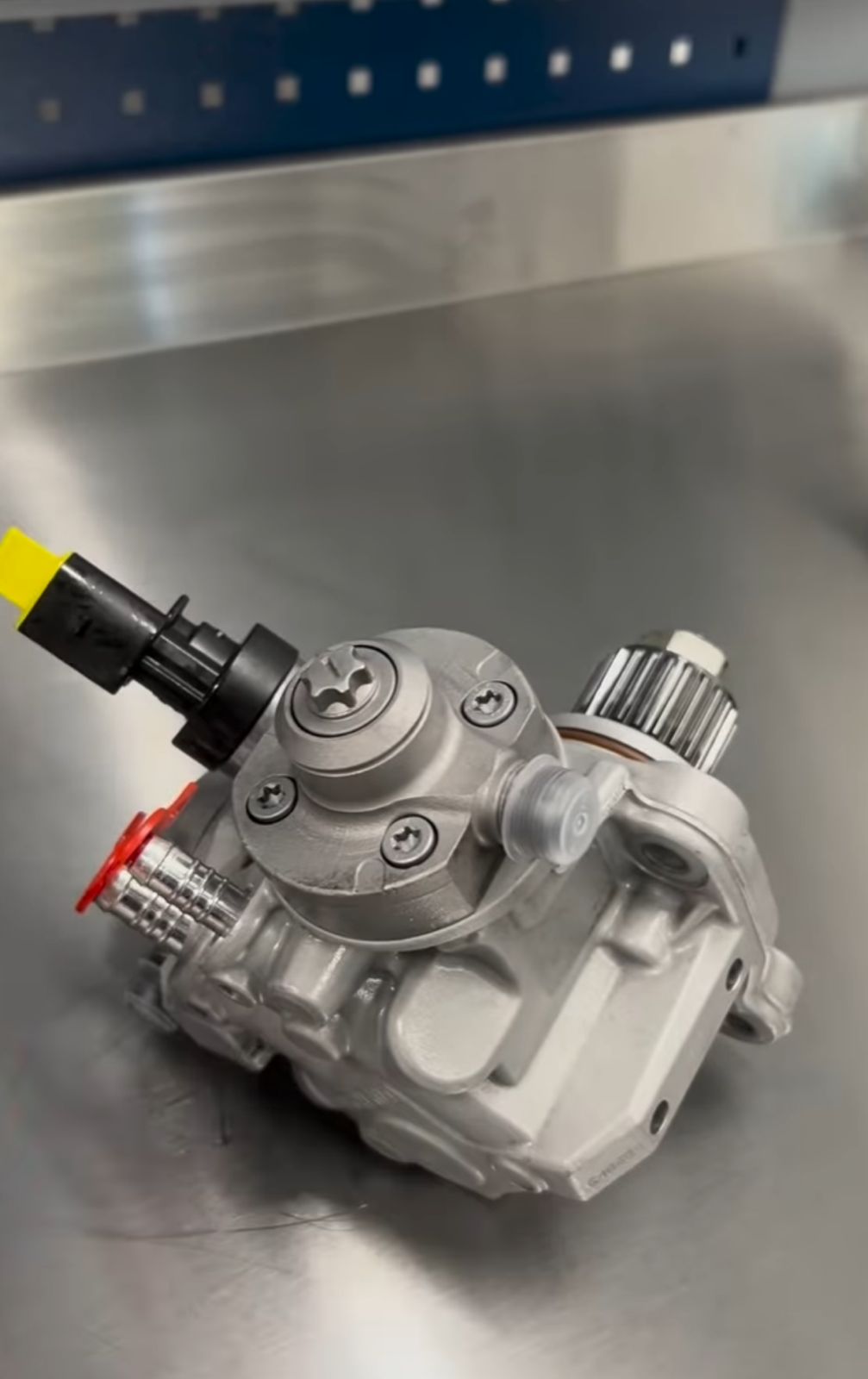 Pompë CP4 Bosch 0445010677