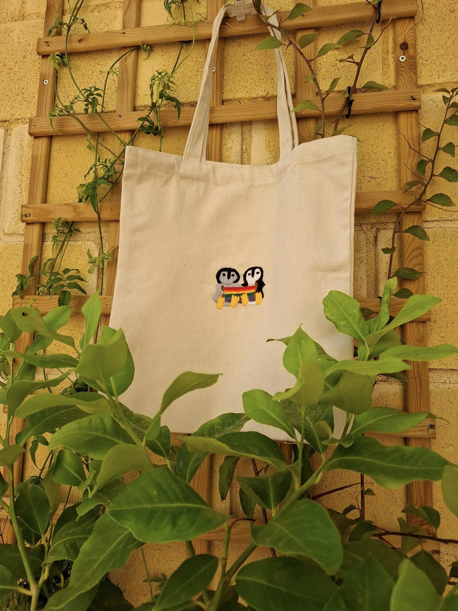 Embroidered Tote Bag - Penguins
