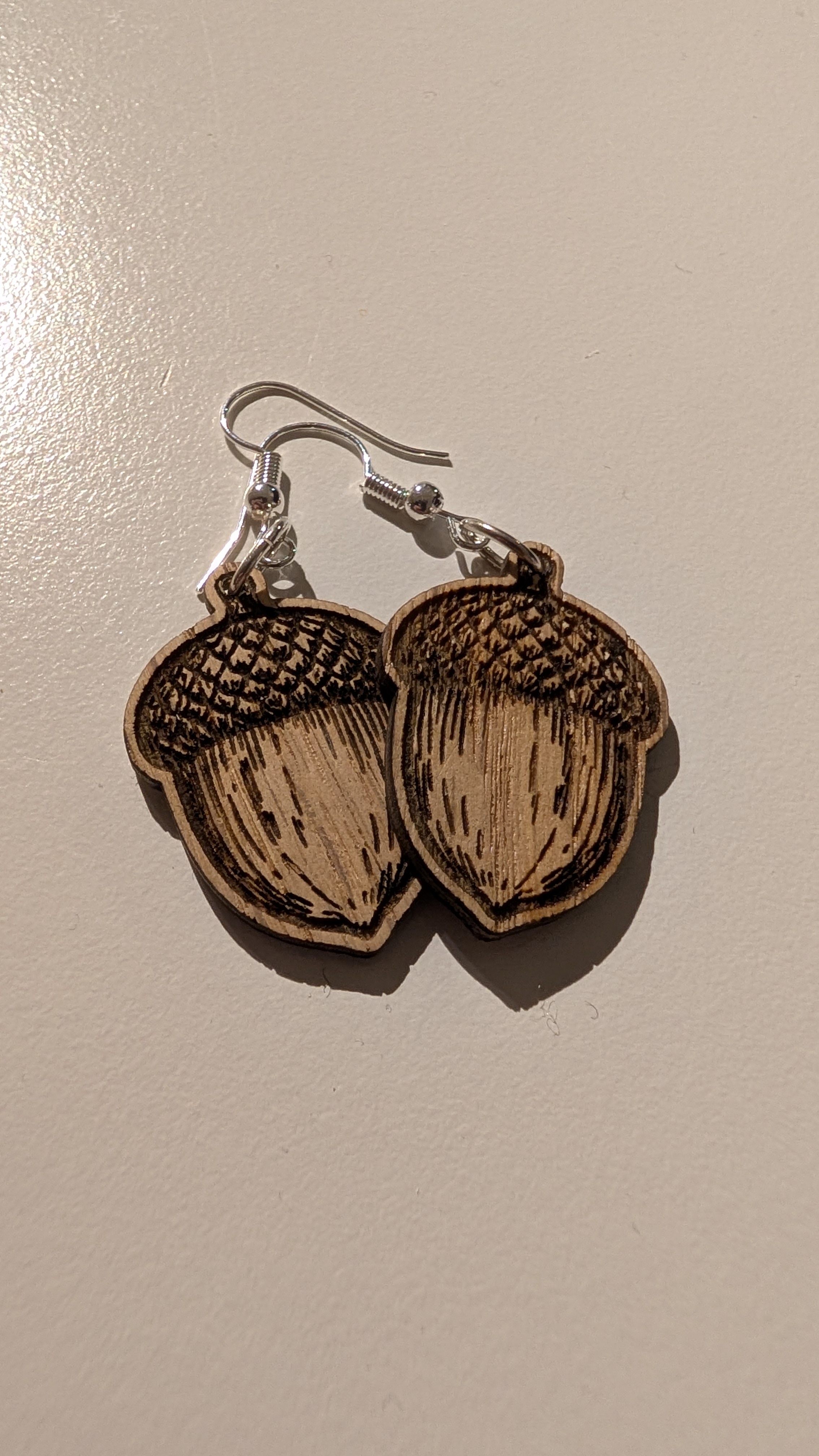 Tammi sarjan korvakorut