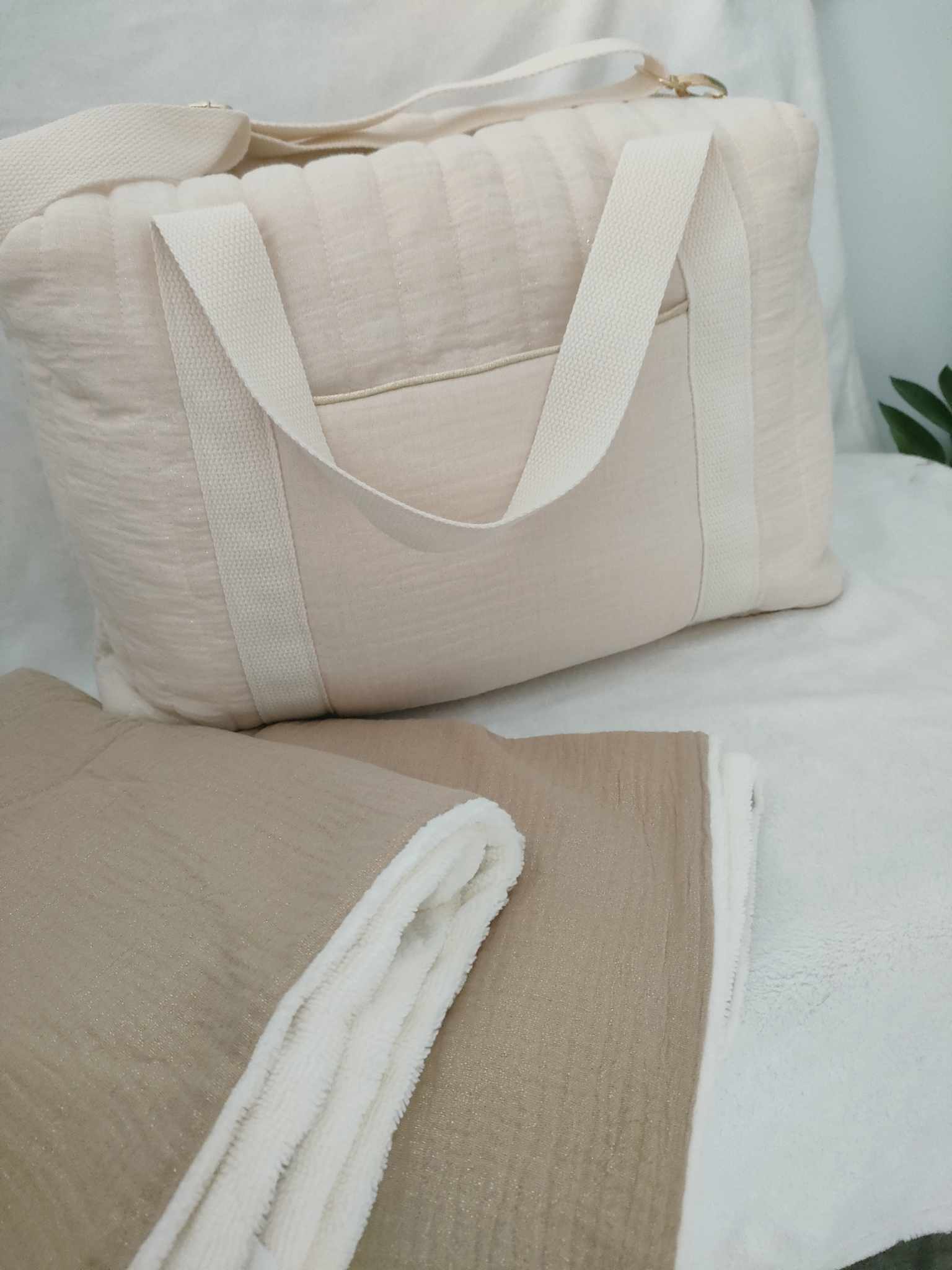 Sac à langer écru pailleté