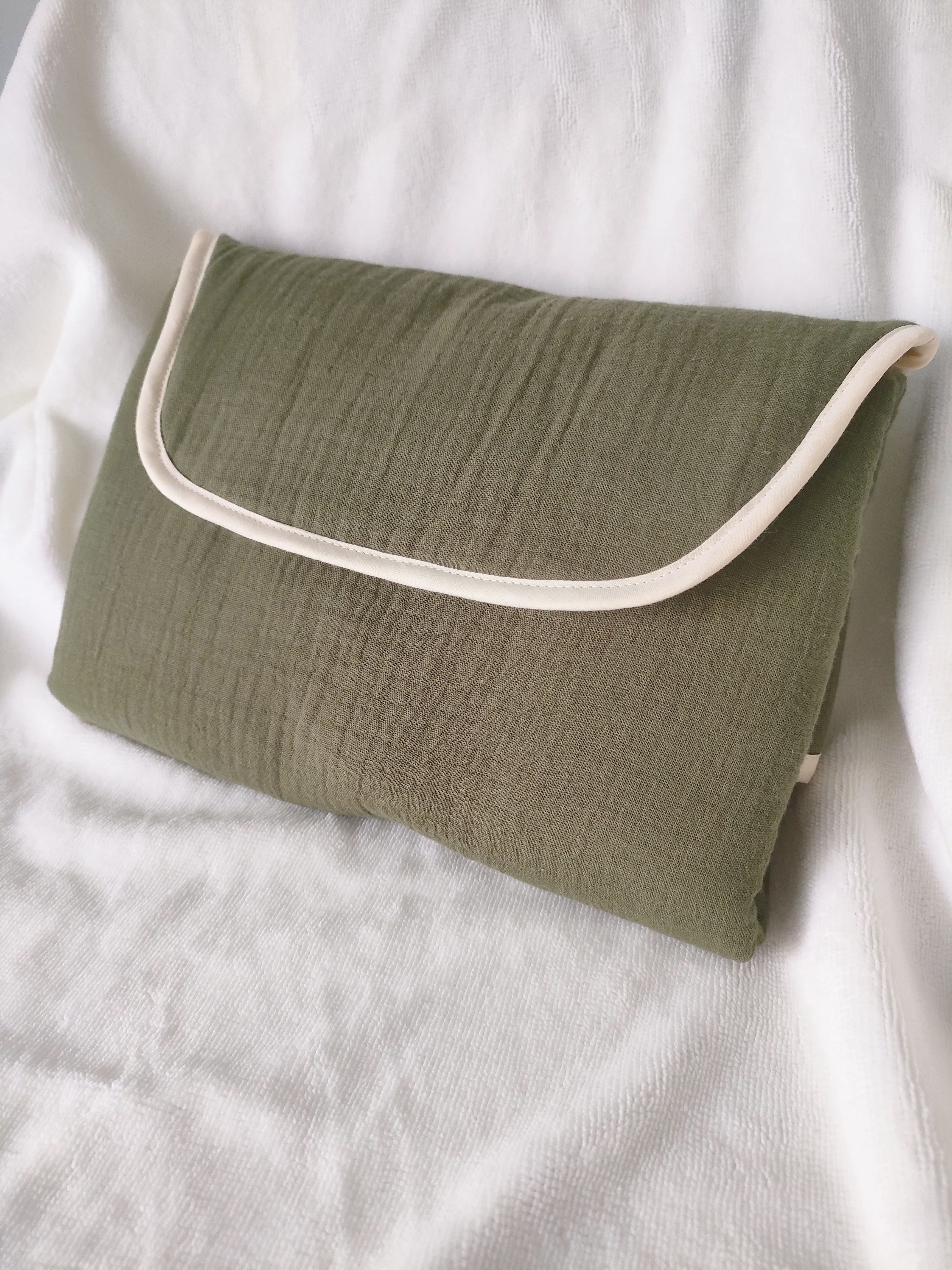 Matelas à langer nomade Kaki