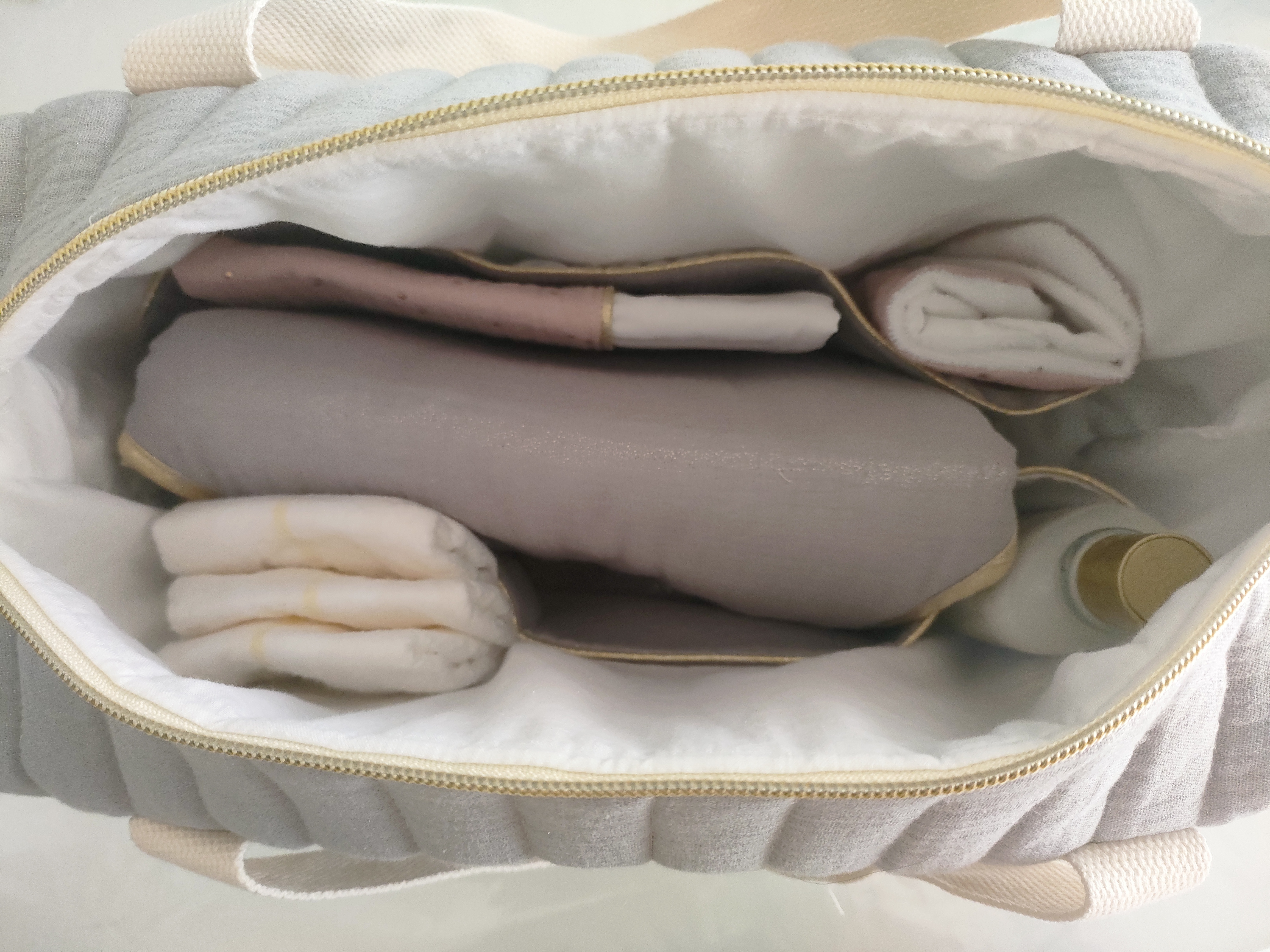 Sac à langer gris pailleté