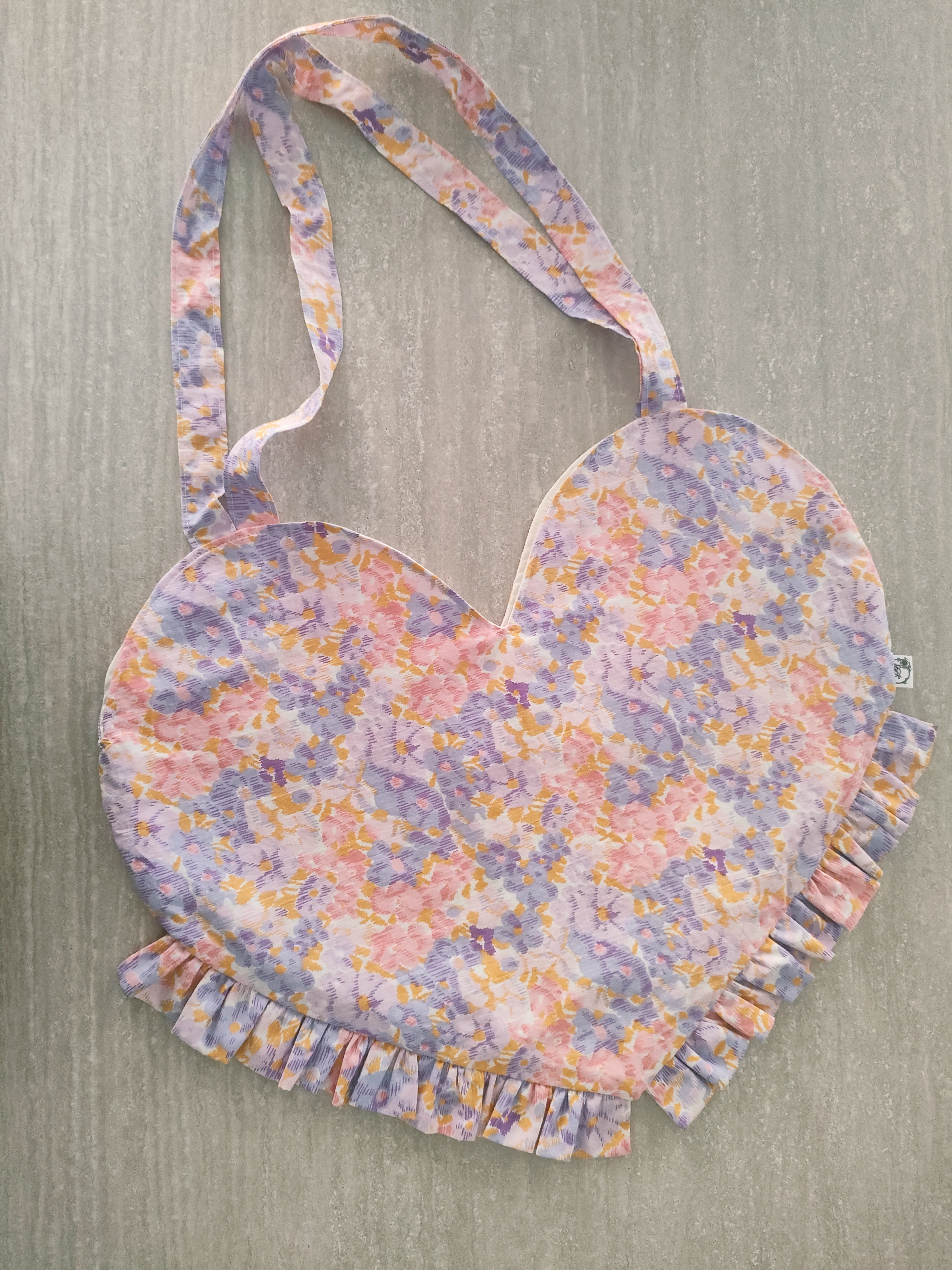 Sac cœur fleur violette