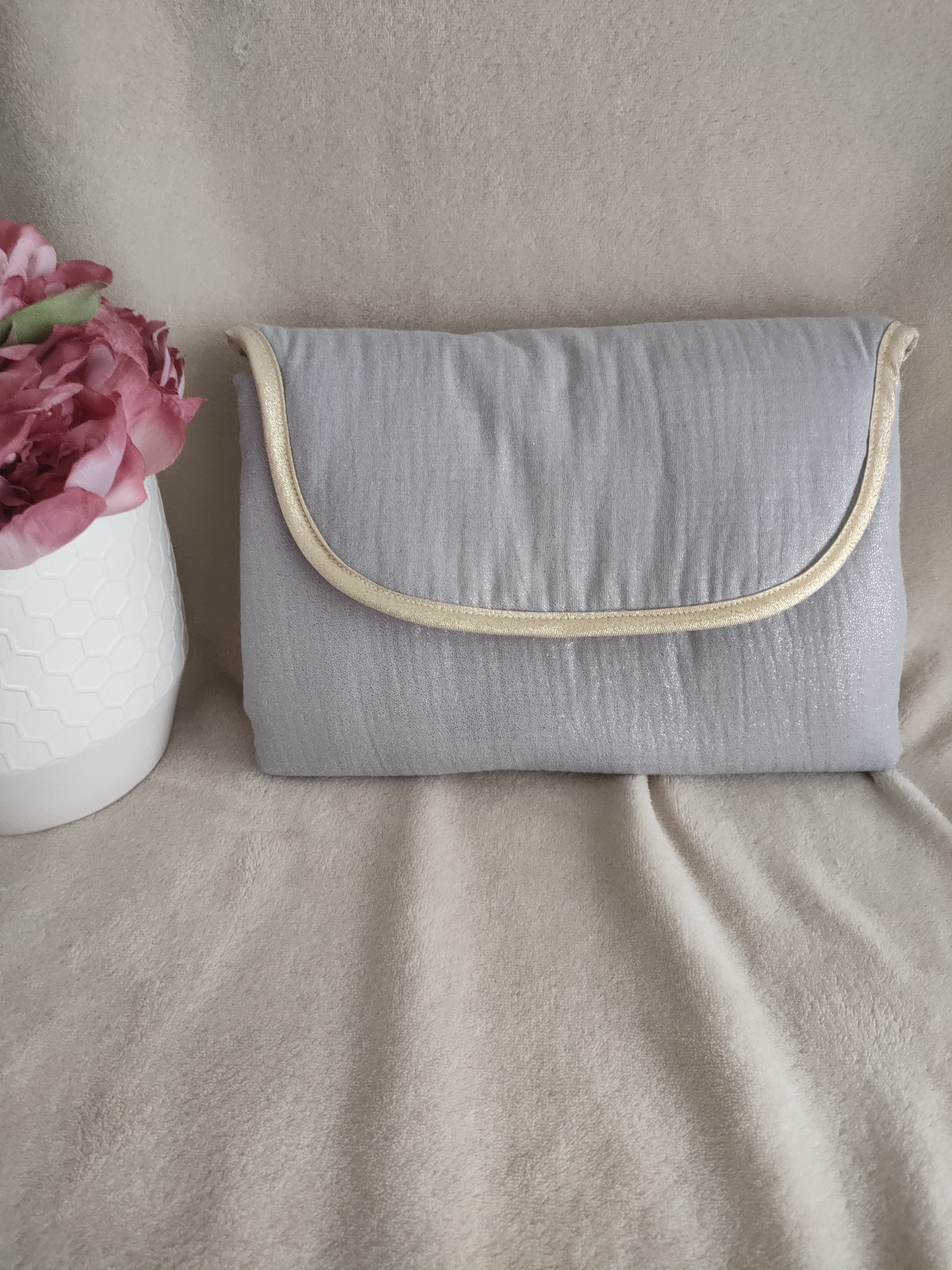 Matelas à langer nomade argenté pailleté