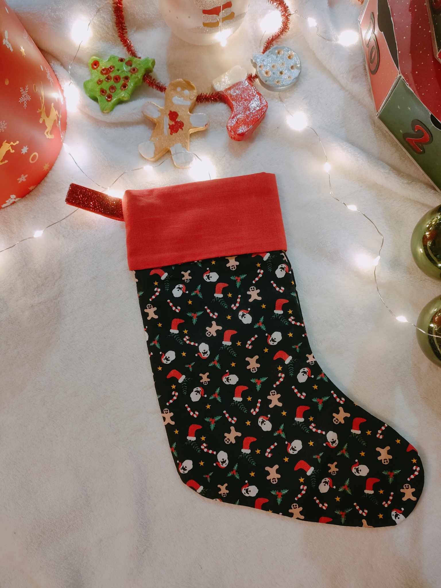 Chaussette de Noël bleue avec Petits motifs