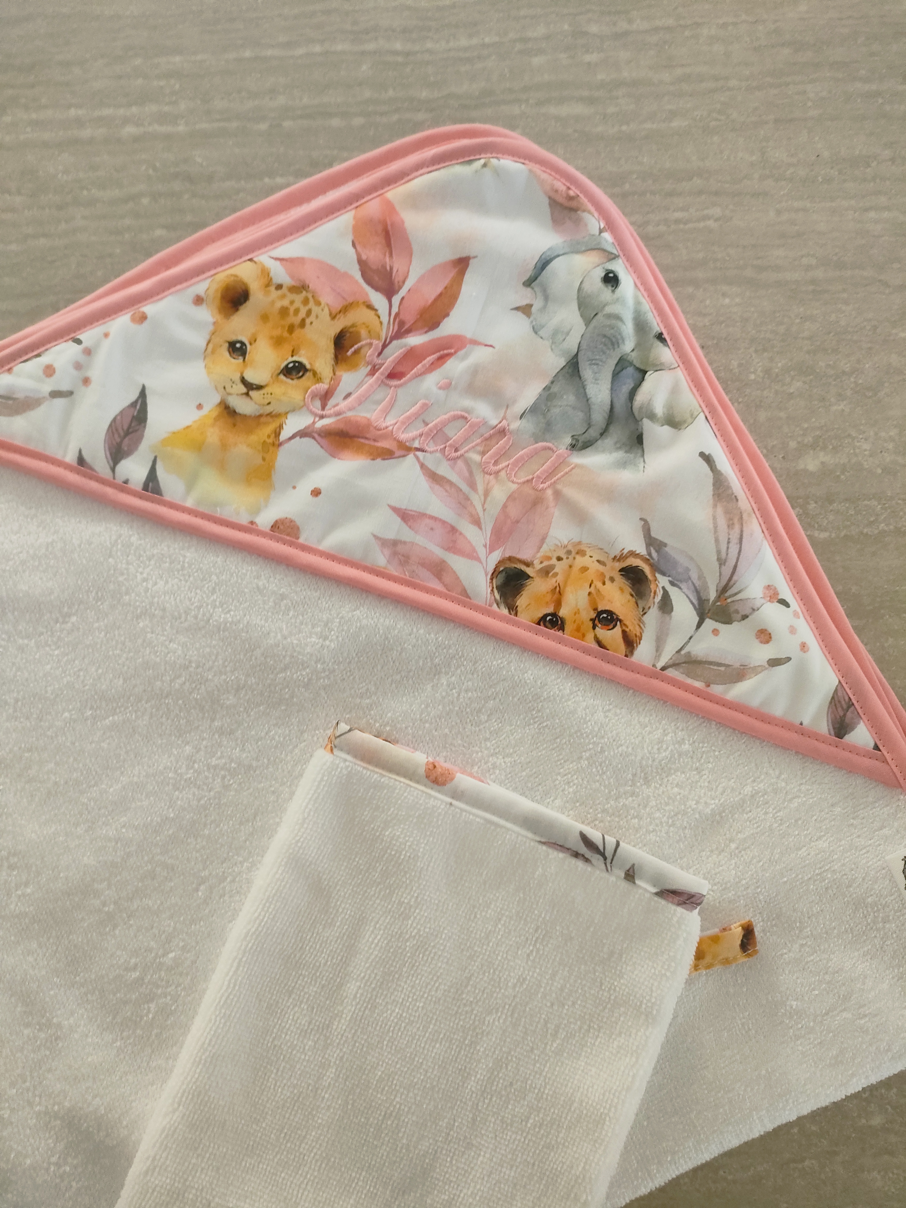Les sorties de bain avec tissu motif