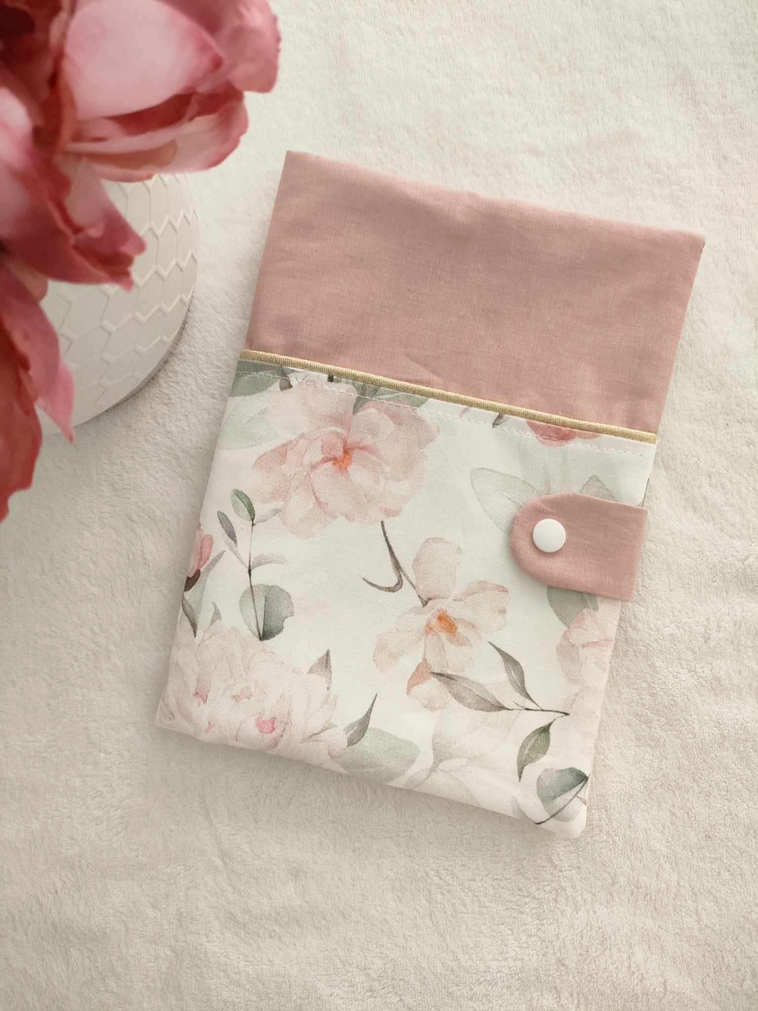 Protège carnet de santé pivoine