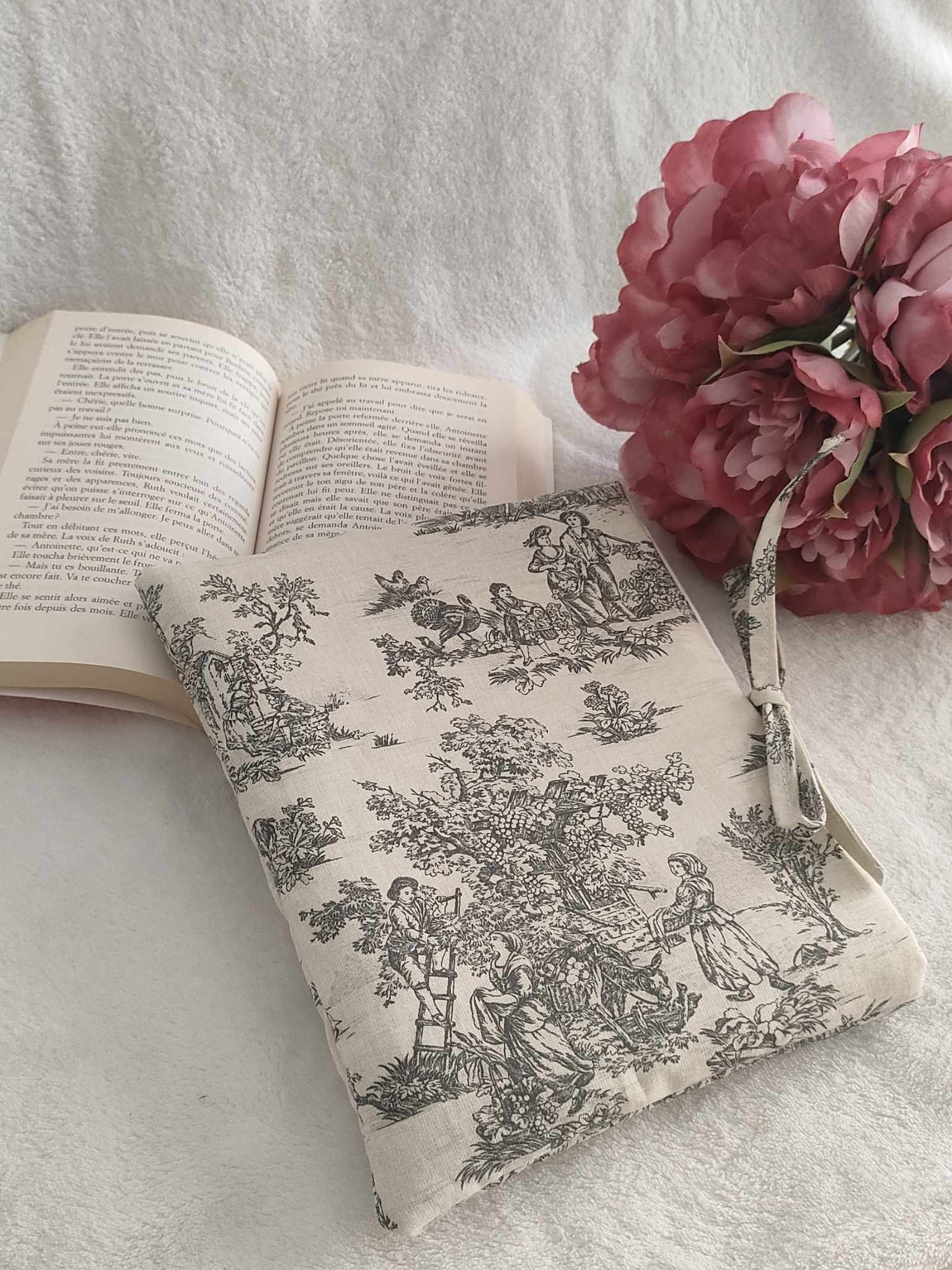 Protège livre de poche Toile de Jouy gris