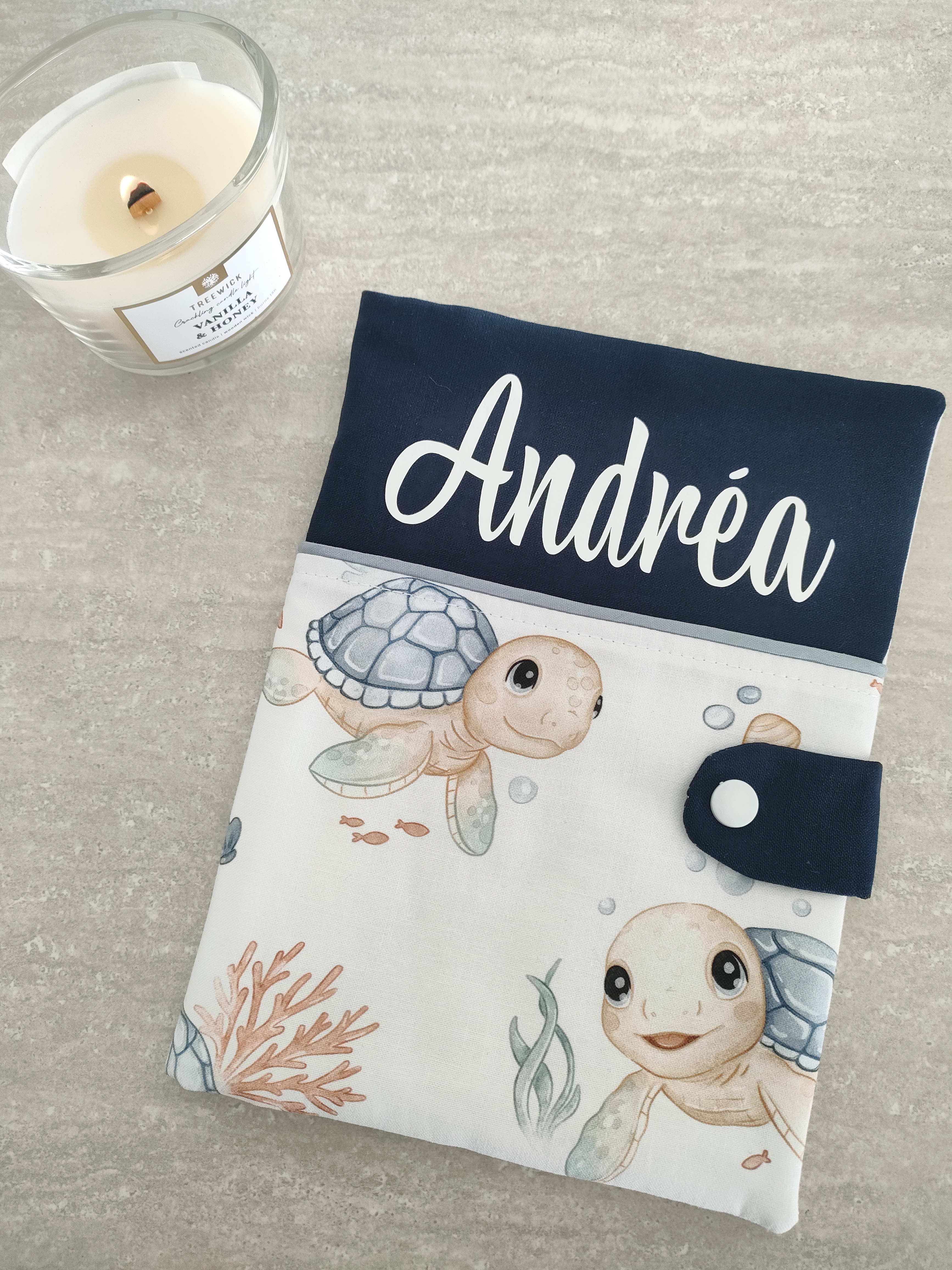 Protège carnet de santé tortue bleue