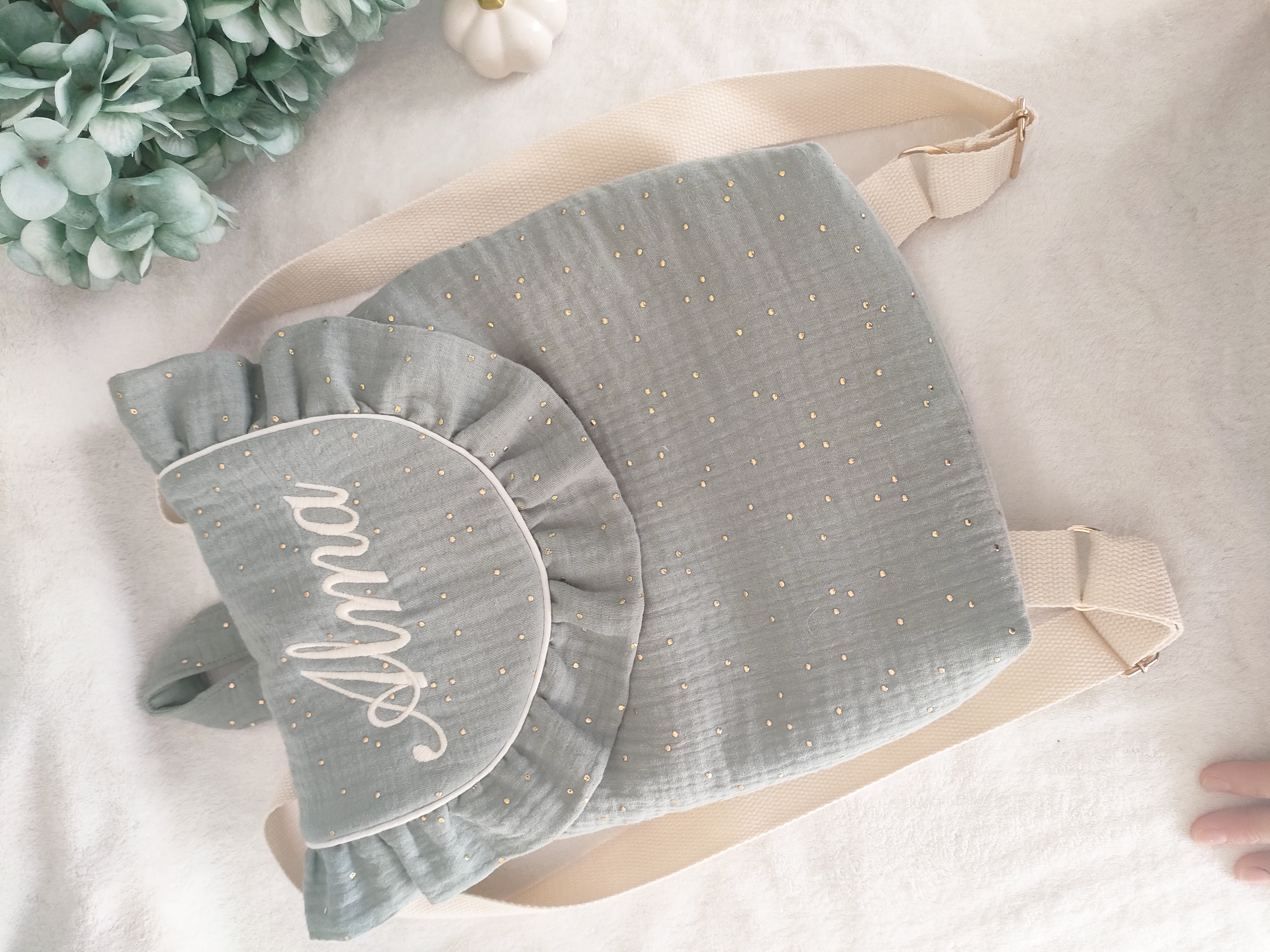 Sac à dos à volant céladon à pois