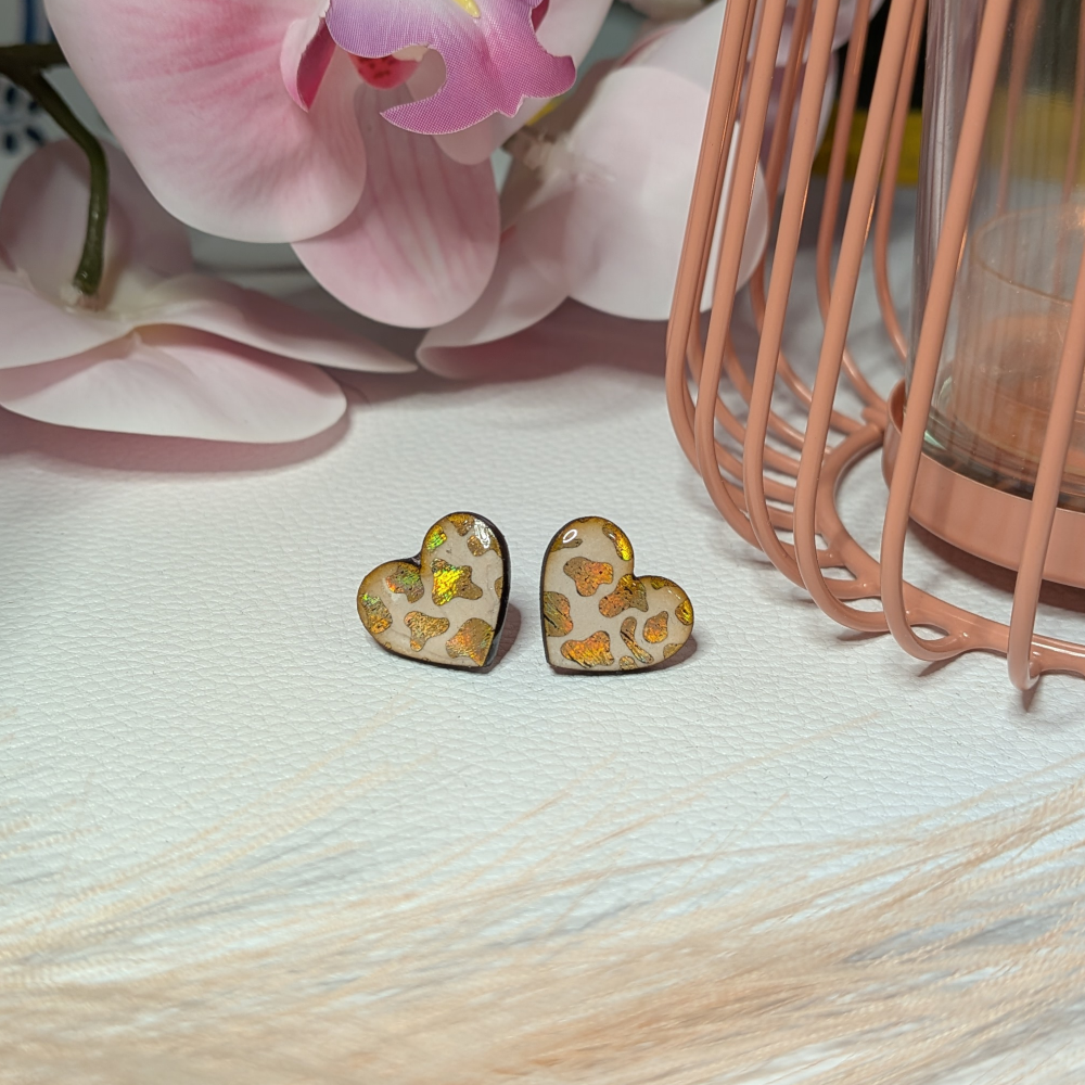 Laikku nappikorvakorut