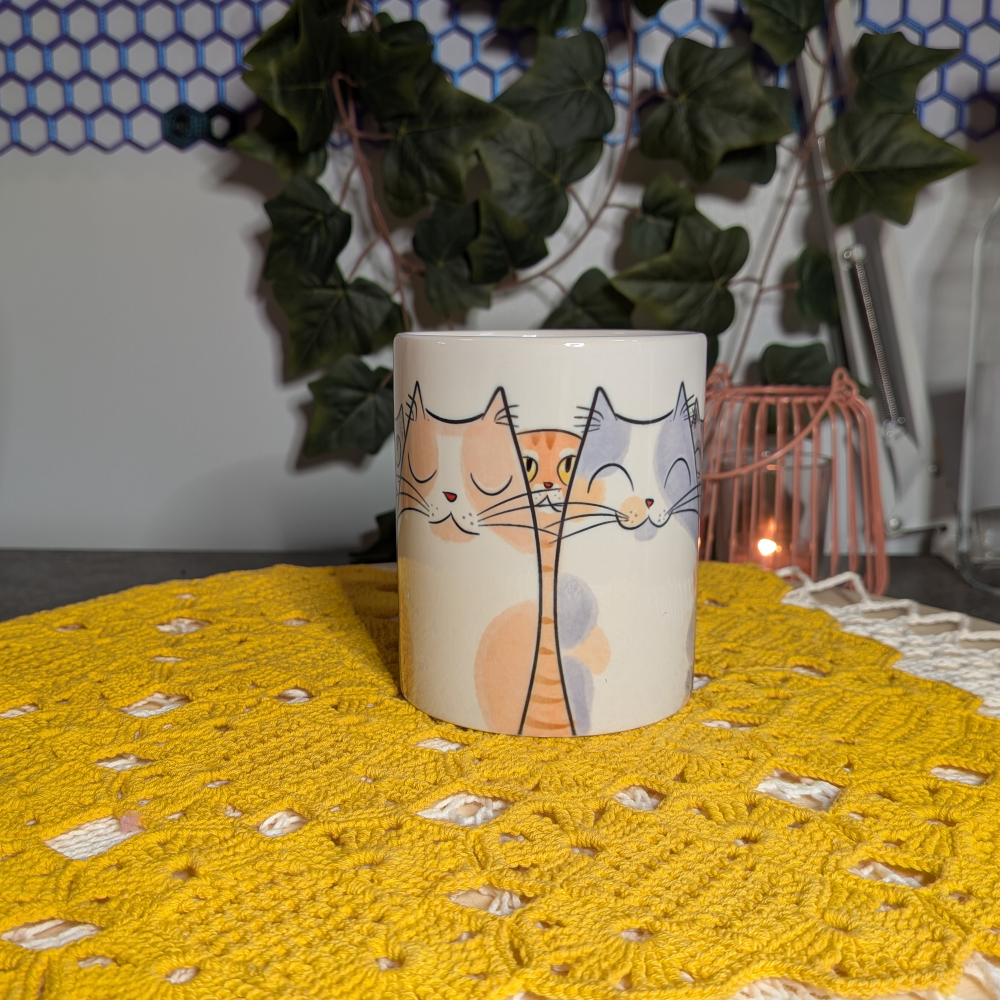 Kissat rivissä - muki