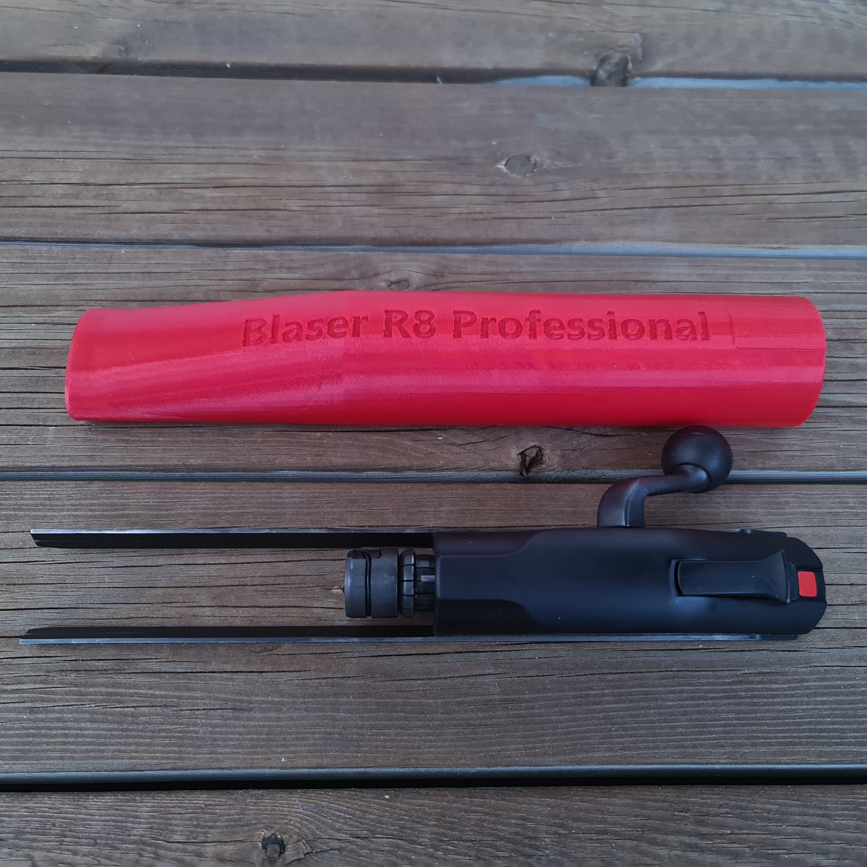 Blaser R8