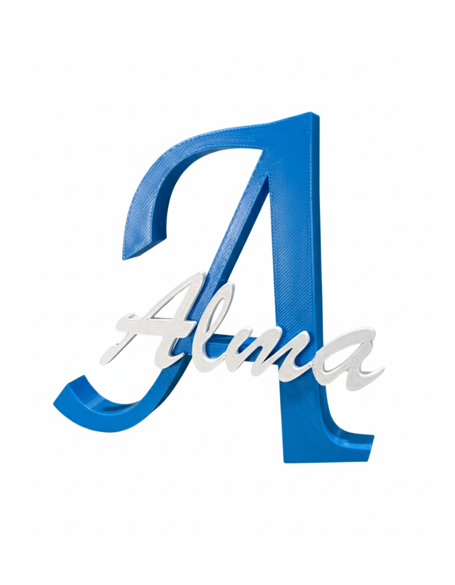 Inicial personalizada con nombre. Estilo clásico.