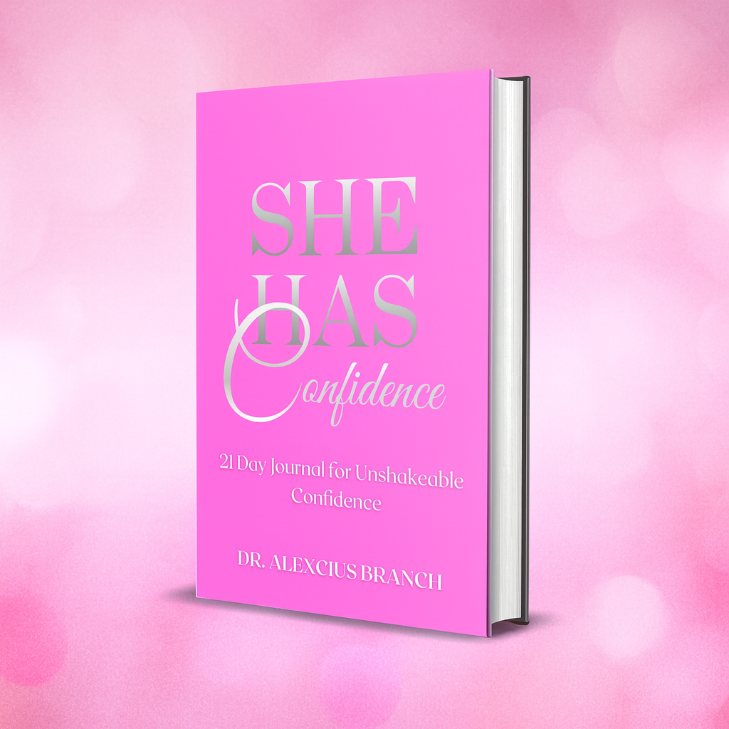She Has Confidence Journal (Hard Back)