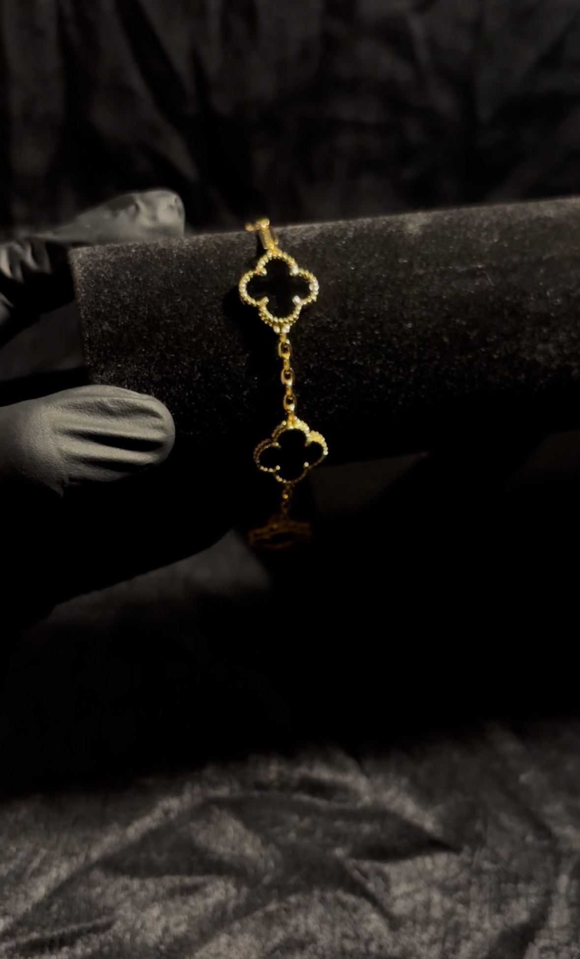 Van Cleef Gold Clover Bracelet Chain