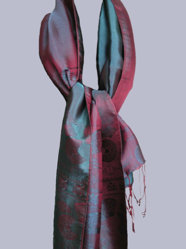 Fandori Elegant Silk Scarf with Contrasting Color