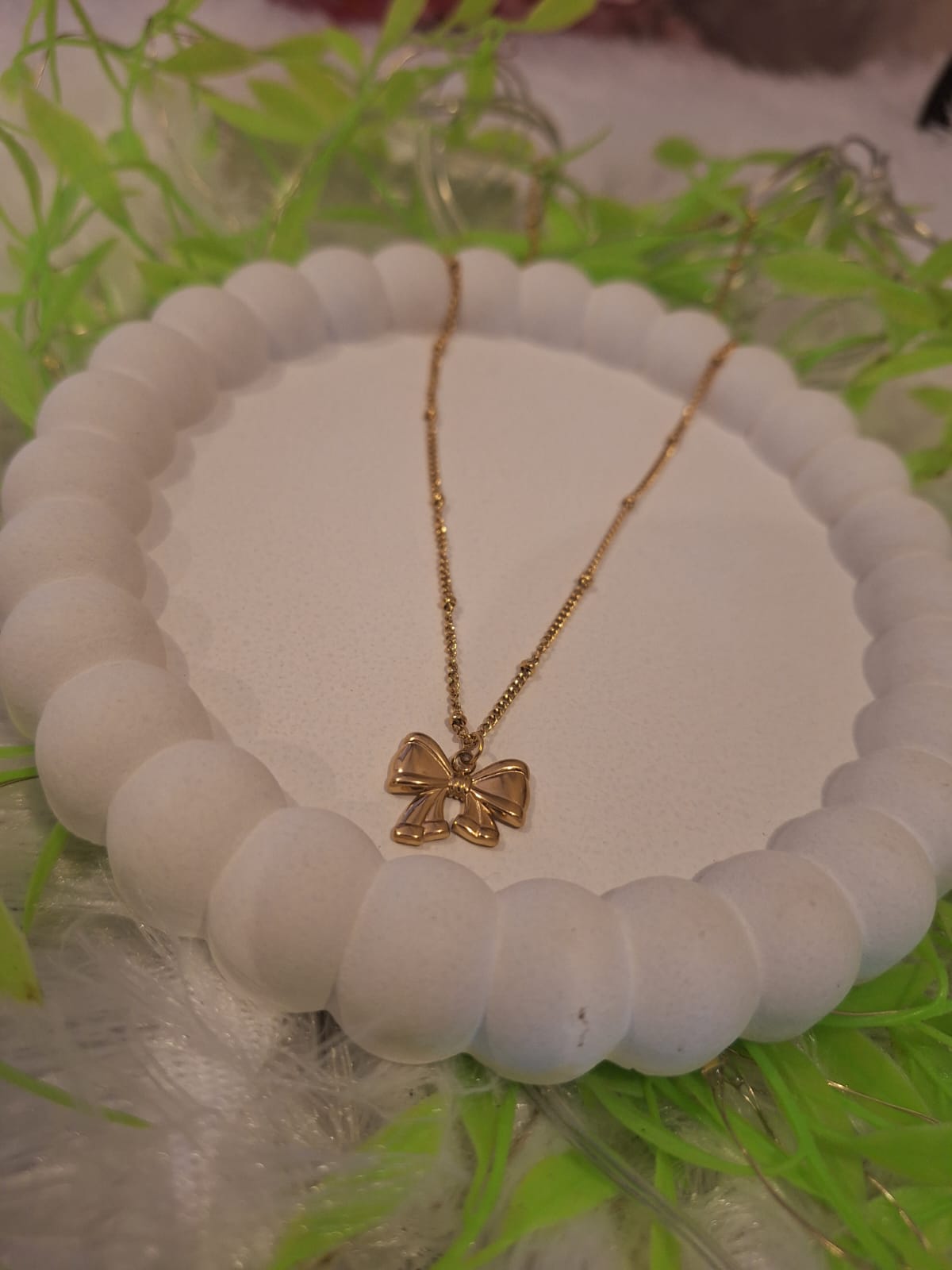 Gold Bow Pendant Necklace NK-02