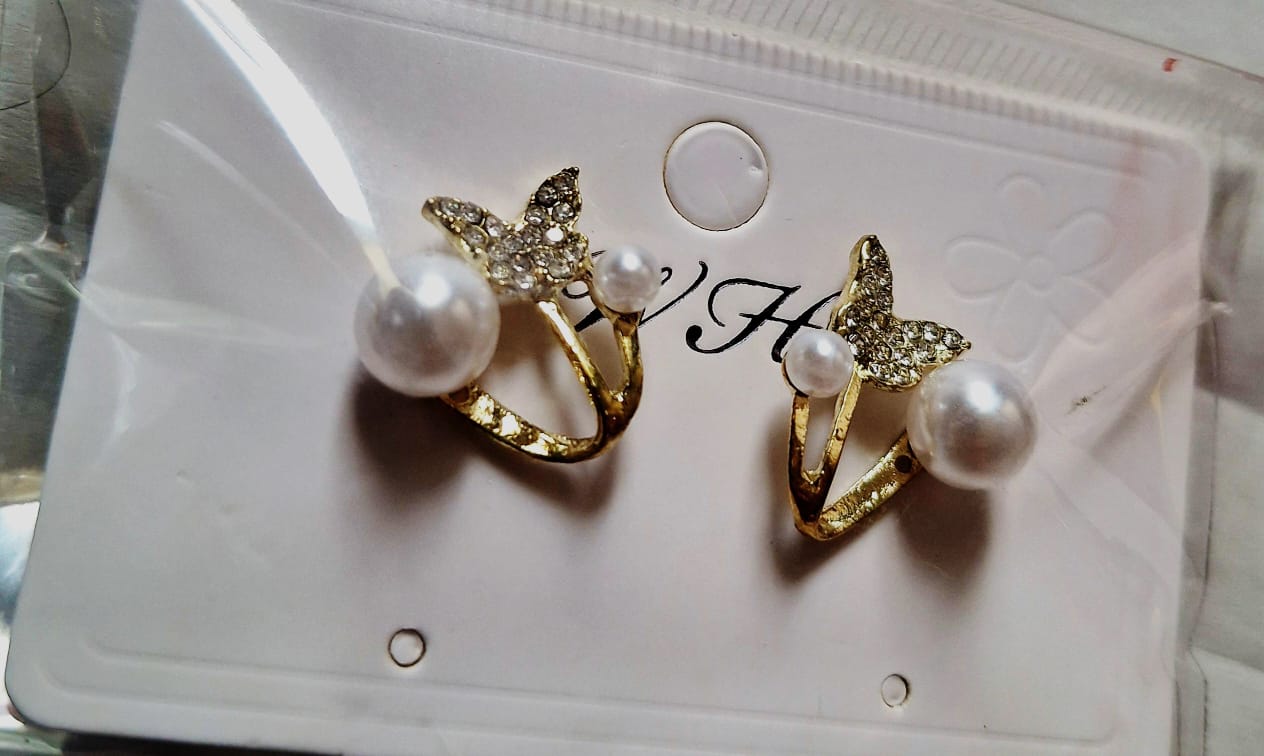 Butterfly pearl stud earing  ER-10