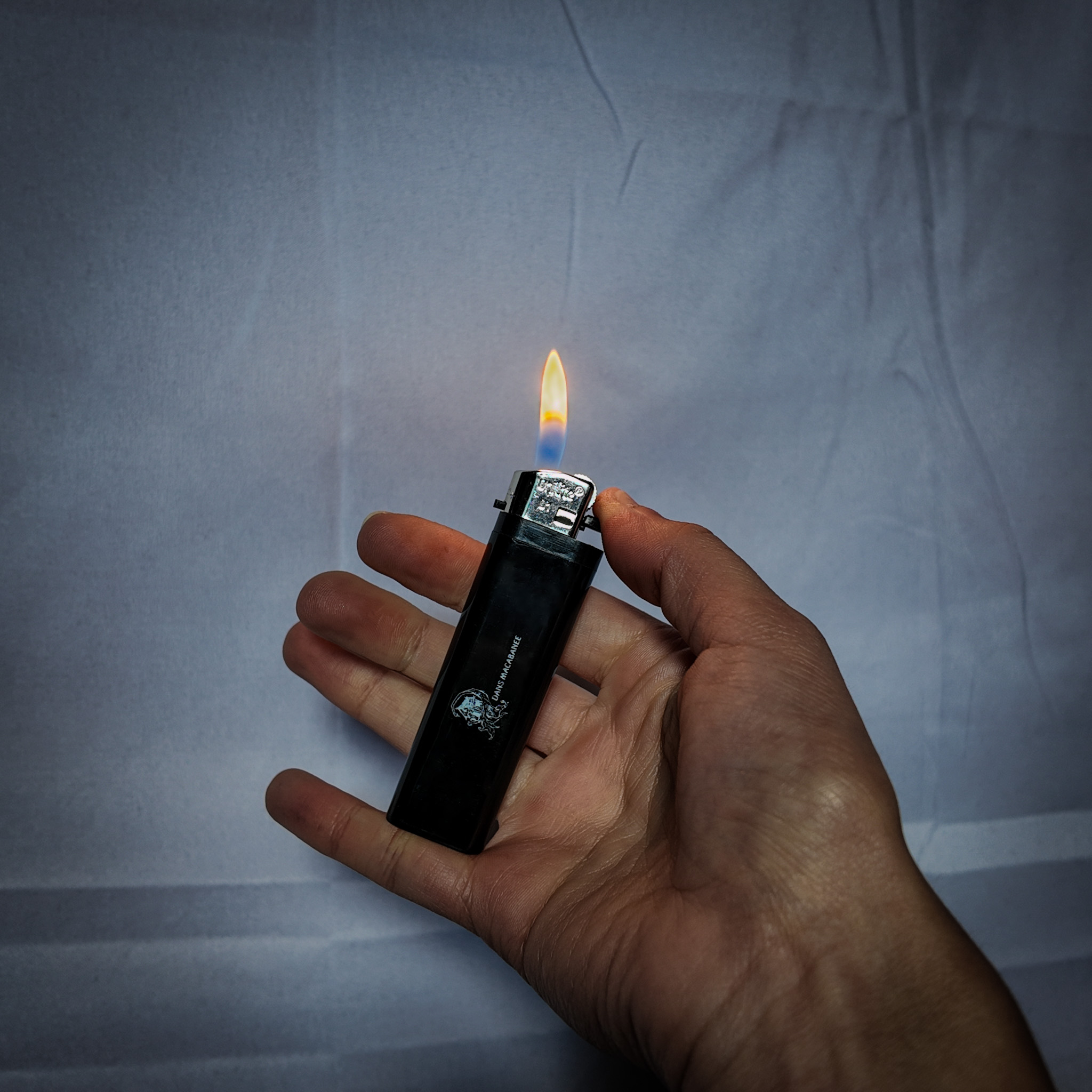 Briquet 'Dans Macabanee'