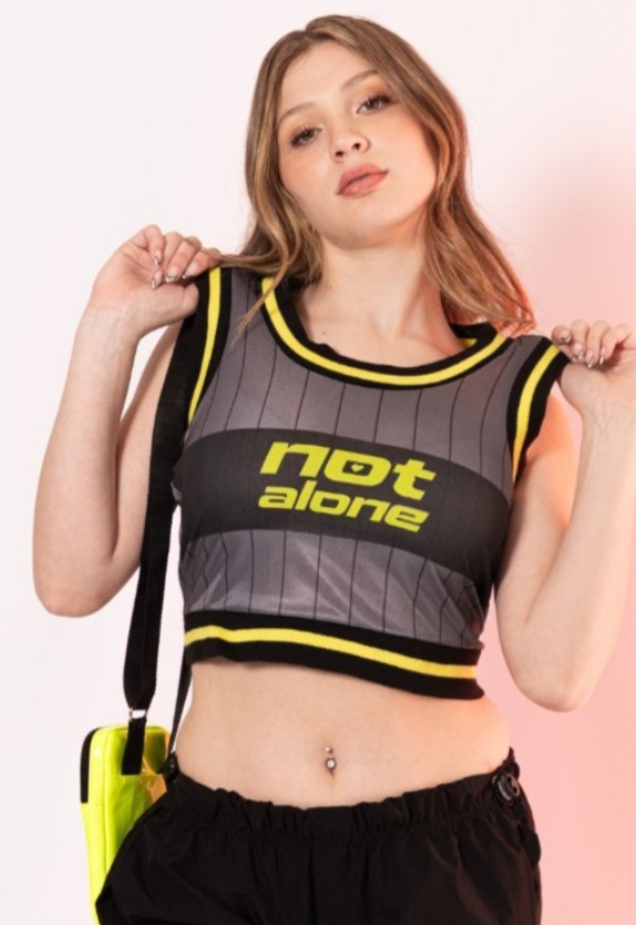 Top deportivo 'Not Alone'