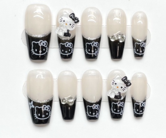 Uñas postizas Hello Kitty en blanco y negro kit