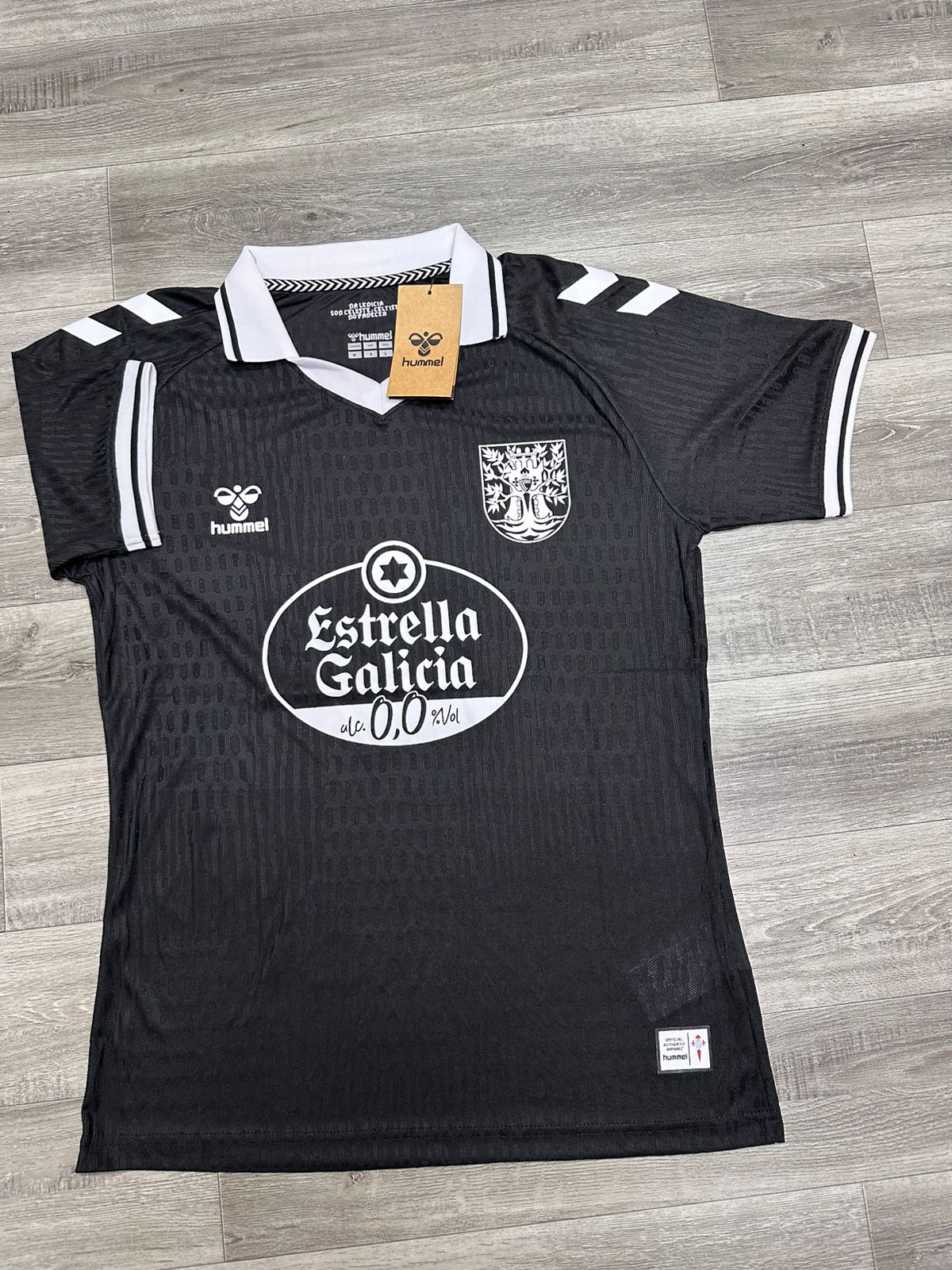 The Celta de Vigo 2025/26 original jersey